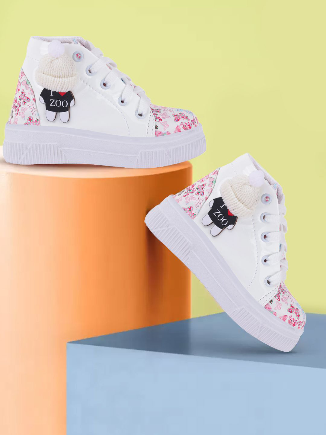 

PASSION PETALS Girls Printed Lace-Ups Boots, White
