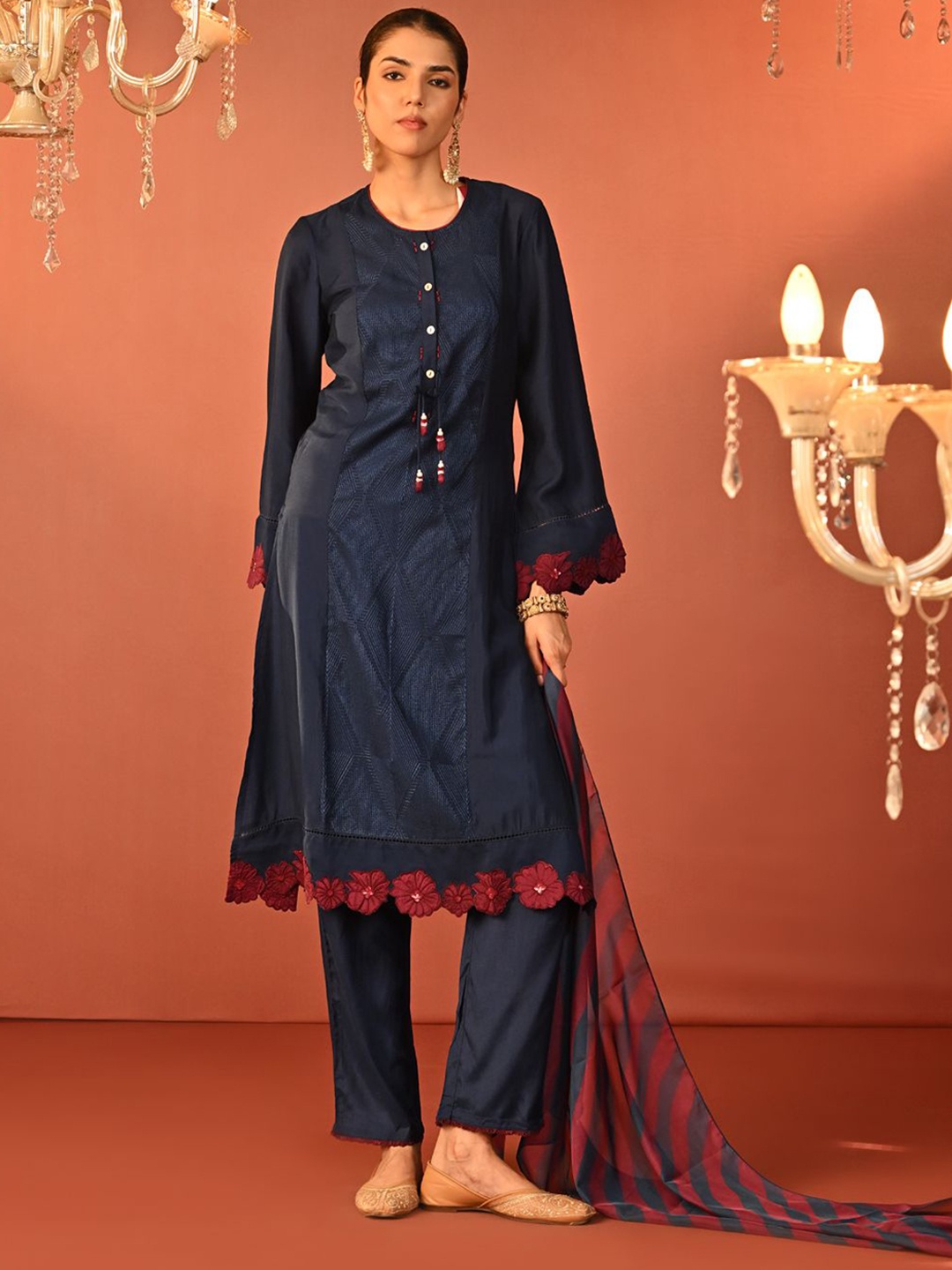 

Lakshita Embroidered Tunic With Trouser, Navy blue