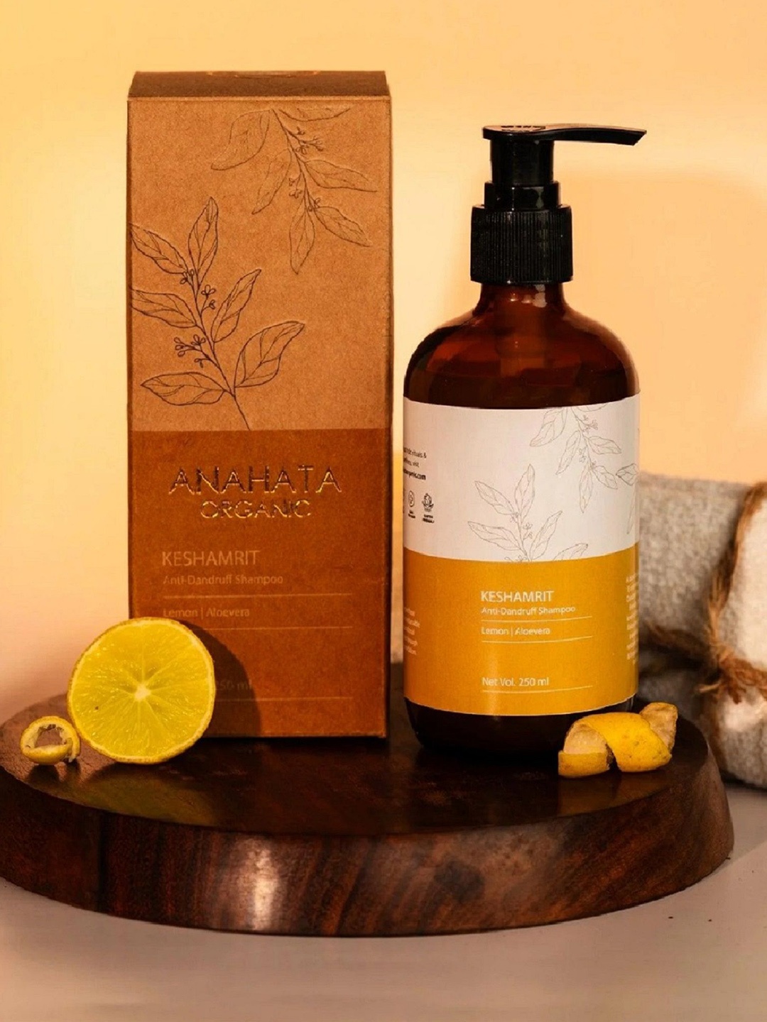 

Anahata Organic Keshamrit Anti Dandruff Shampoo with Lemon & Aloevera - 250 ml, White