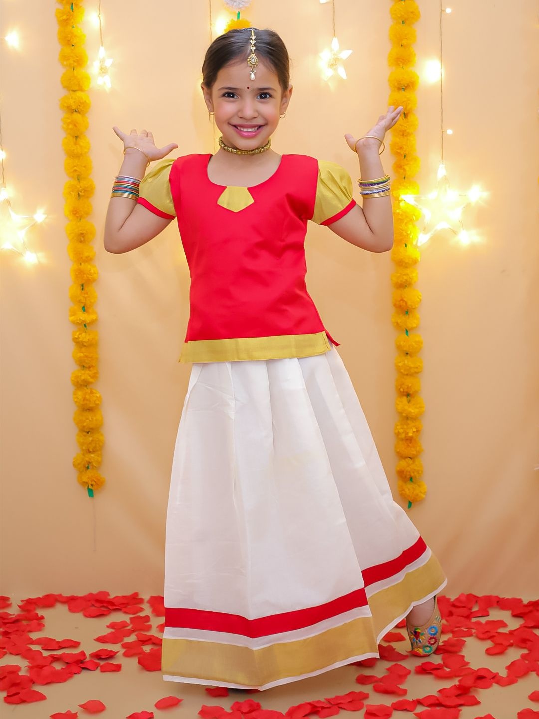 

BownBee Girls Puffed Sleeves Ready to Wear Lehenga & Blouse, Red