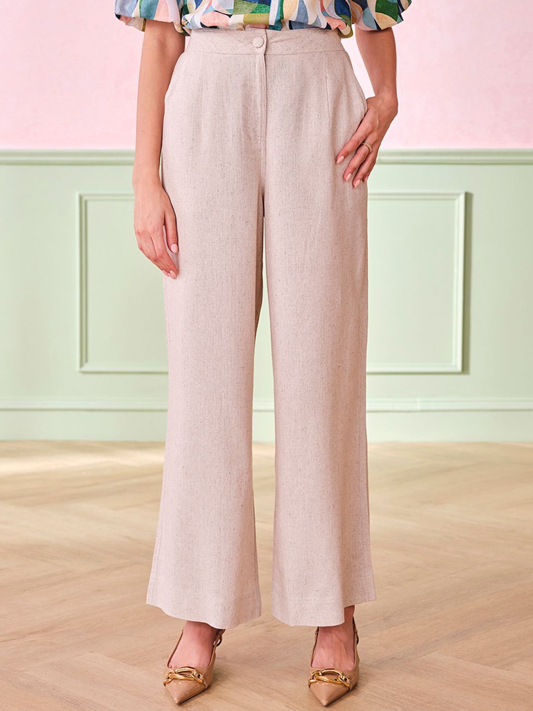 

AND Women Mid-Rise Parallel Trousers, Off white