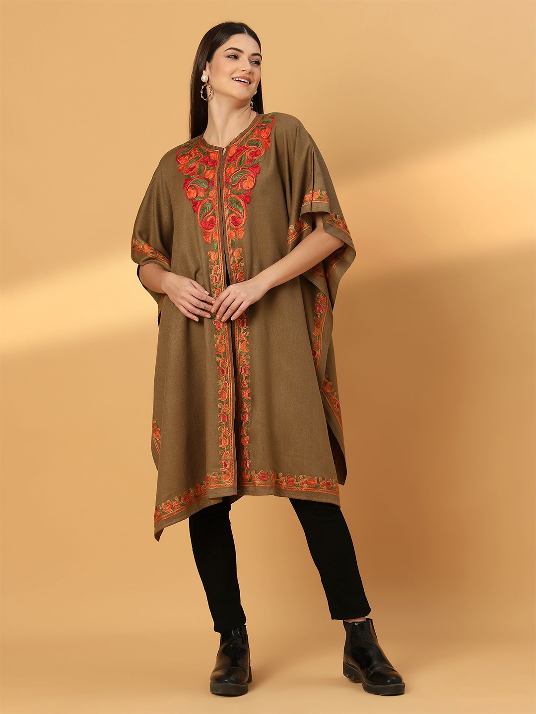 

Zamour Paisley Kashmiri Embroidered Open Front Pheran Shrug, Brown