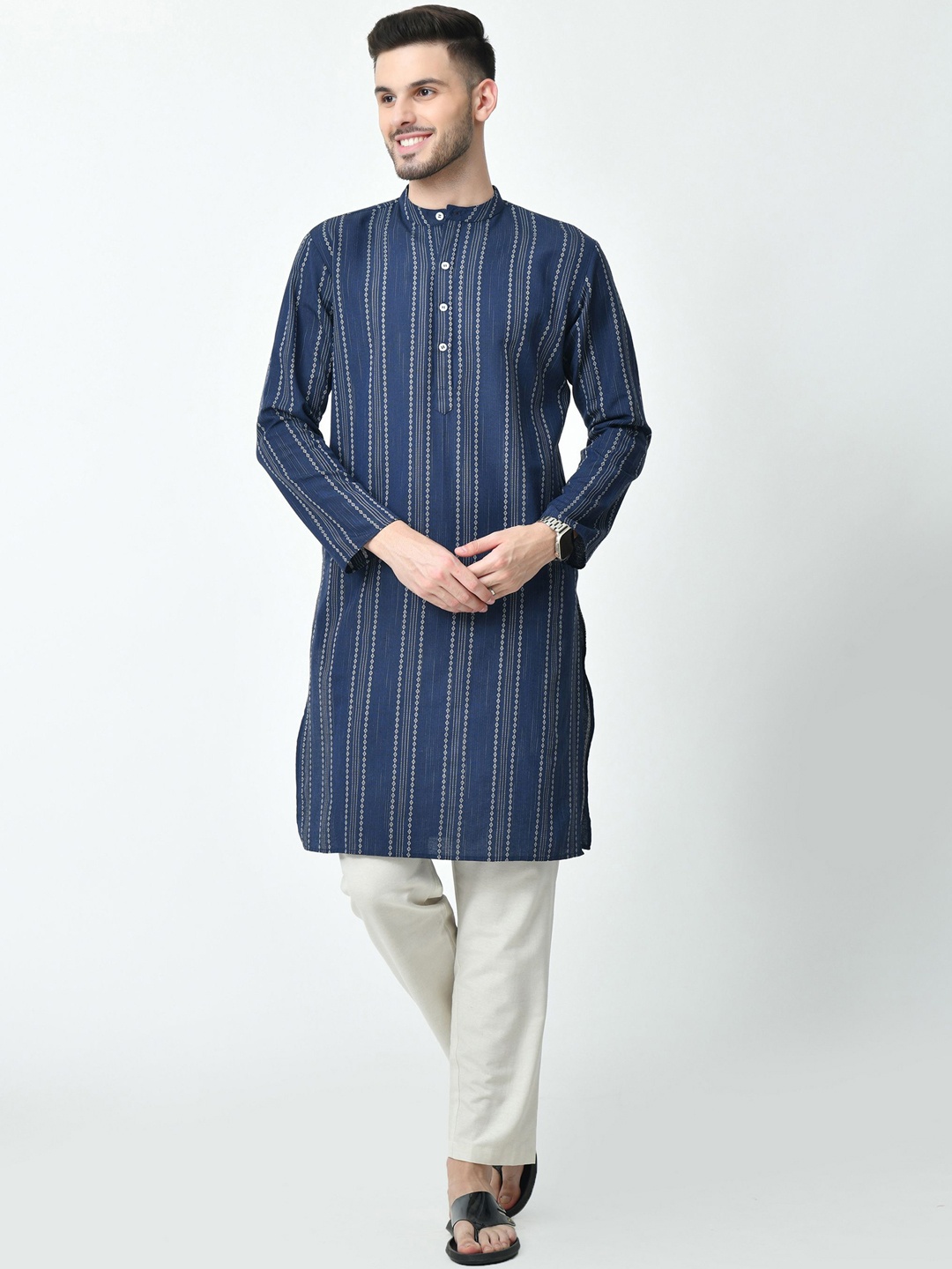 

AMBI Striped Woven Design Band Collar Long Sleeves Regular Straight Kurta, Navy blue