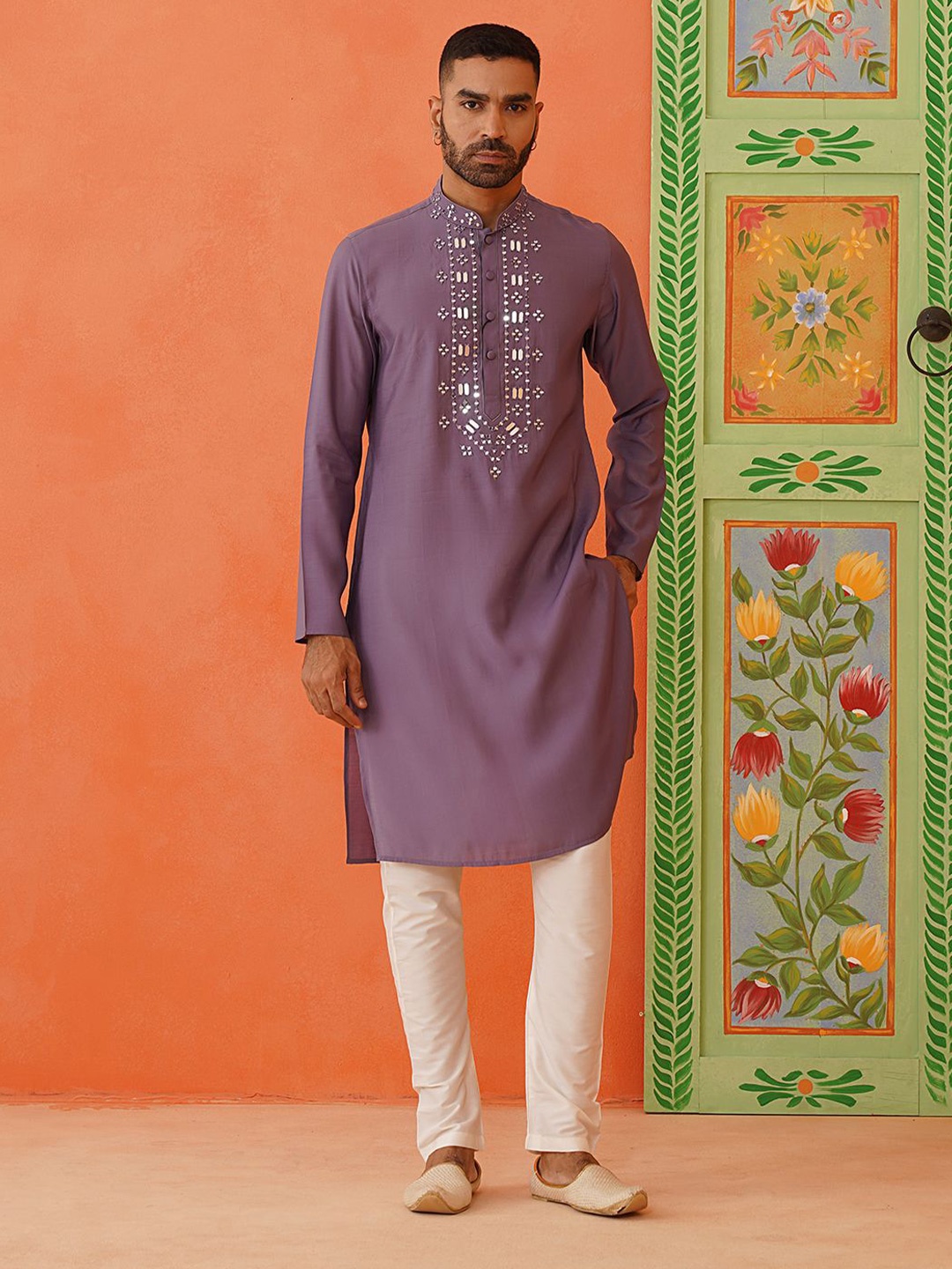

TheEthnic.Co Floral Embroidered Mirror Work Kurta With Pyjamas, Purple