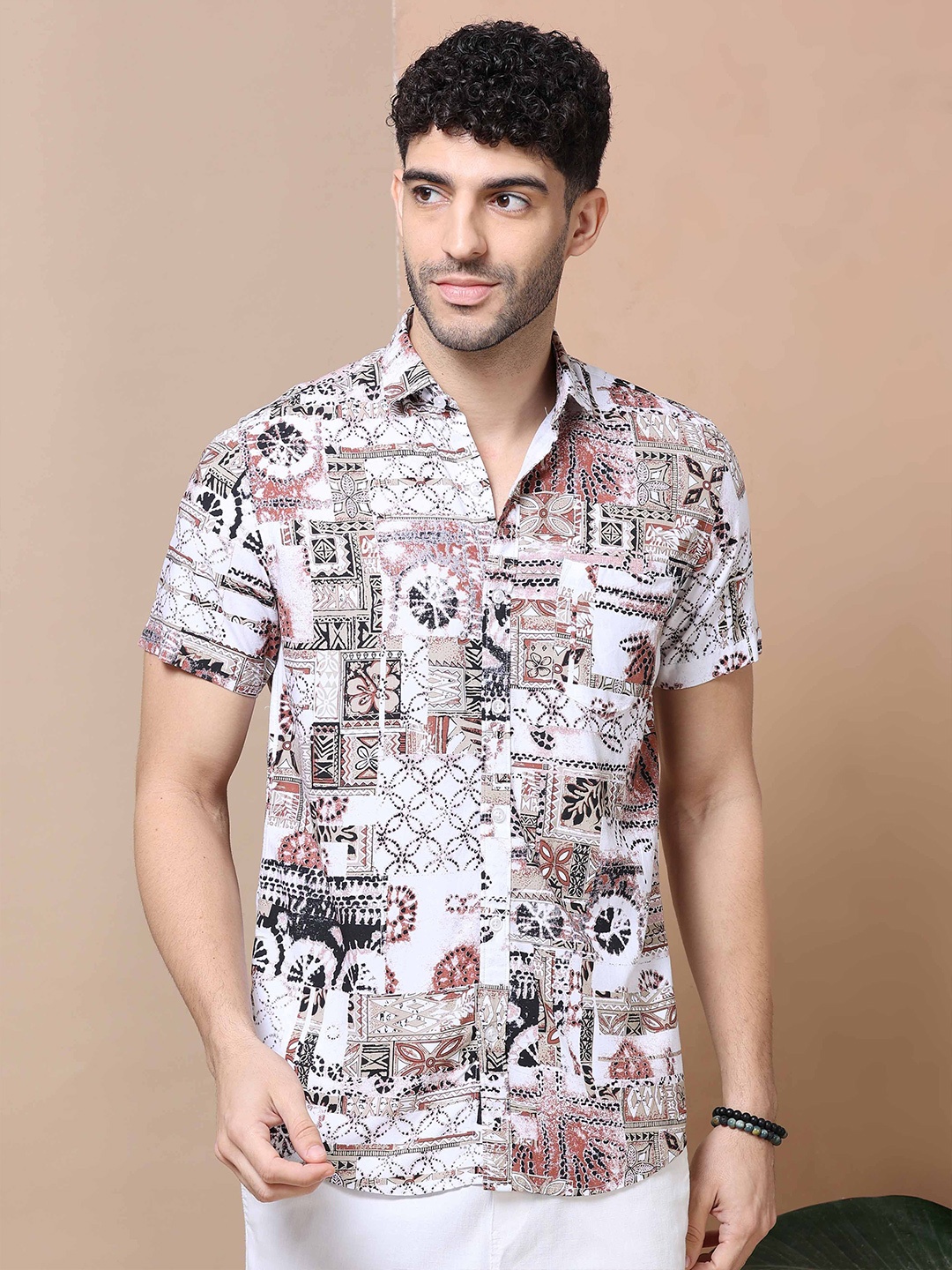 

HOUSE OF MAHNOTS Men Classic Spread Collar Abstract Printed Casual Shirt, White