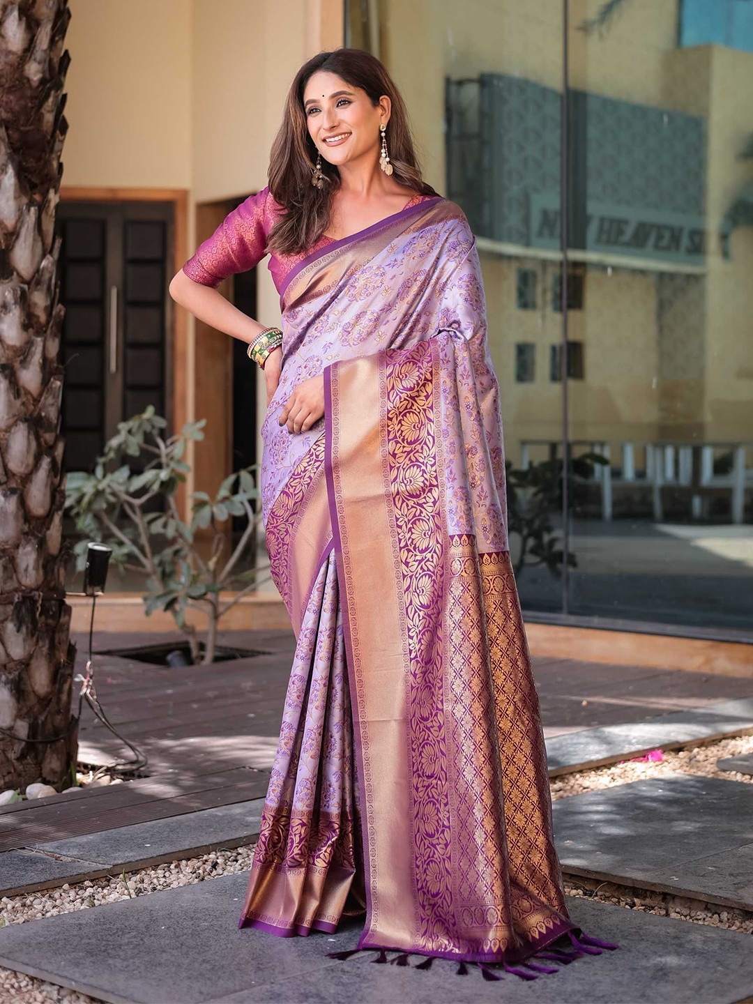 

Kandora Woven Design Zari Pure Silk Dharmavaram Saree, Purple