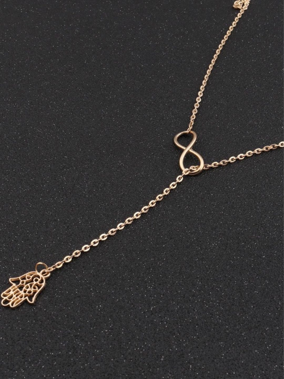 

Pinapes Unisex Brass Gold-Plated Oxidised Necklace