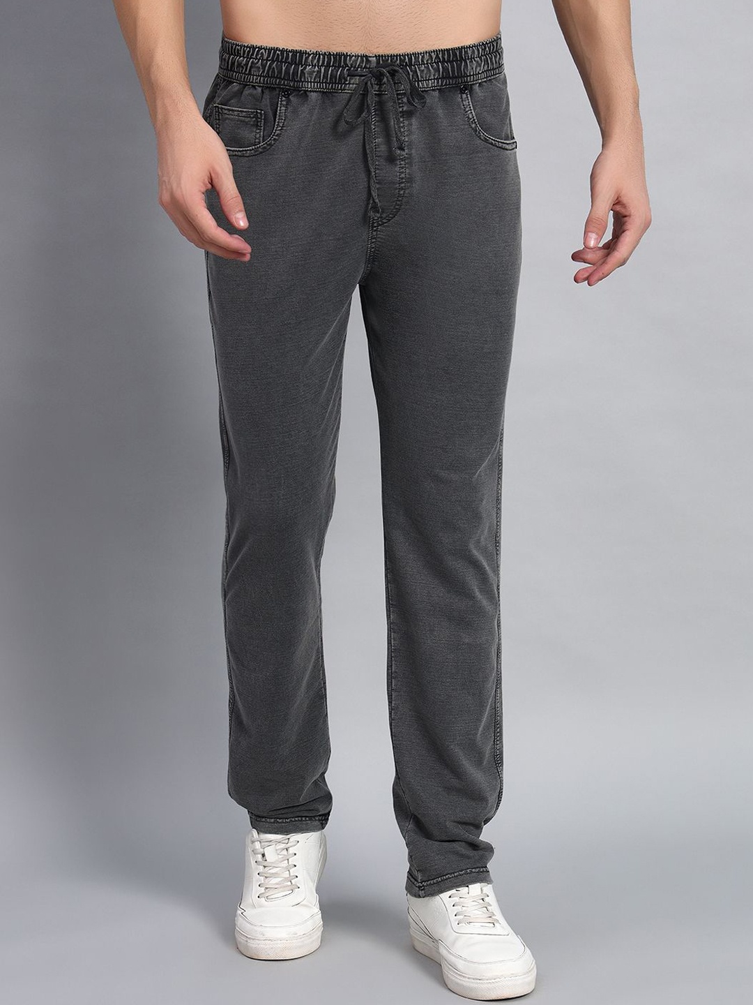 

AECK Men Regular Fit Trousers, Grey