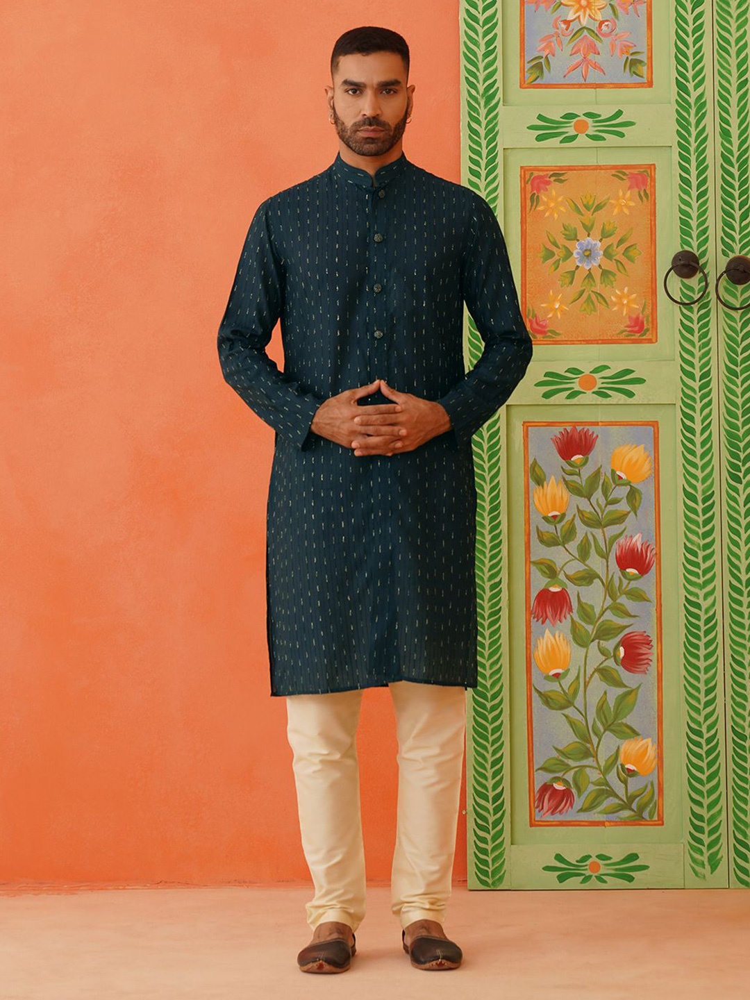 

TheEthnic.Co Striped Embroidered Sequinned Cotton Silk Straight Kurta, Blue