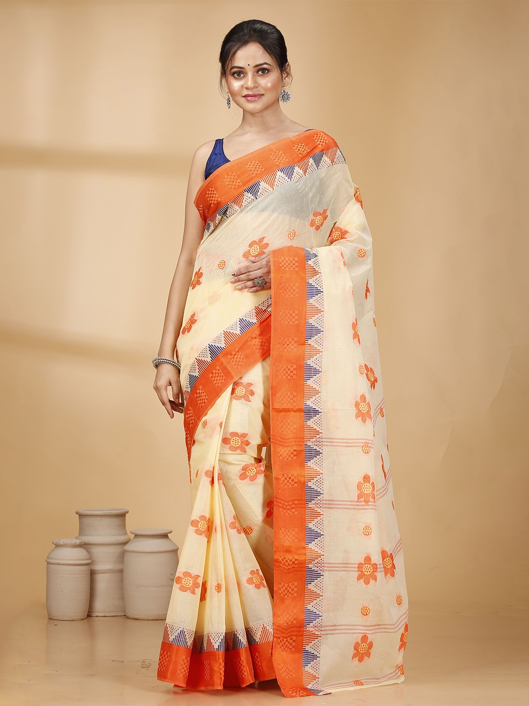 

Ruuprekha Floral Woven Design Pure Cotton Taant Saree, Orange