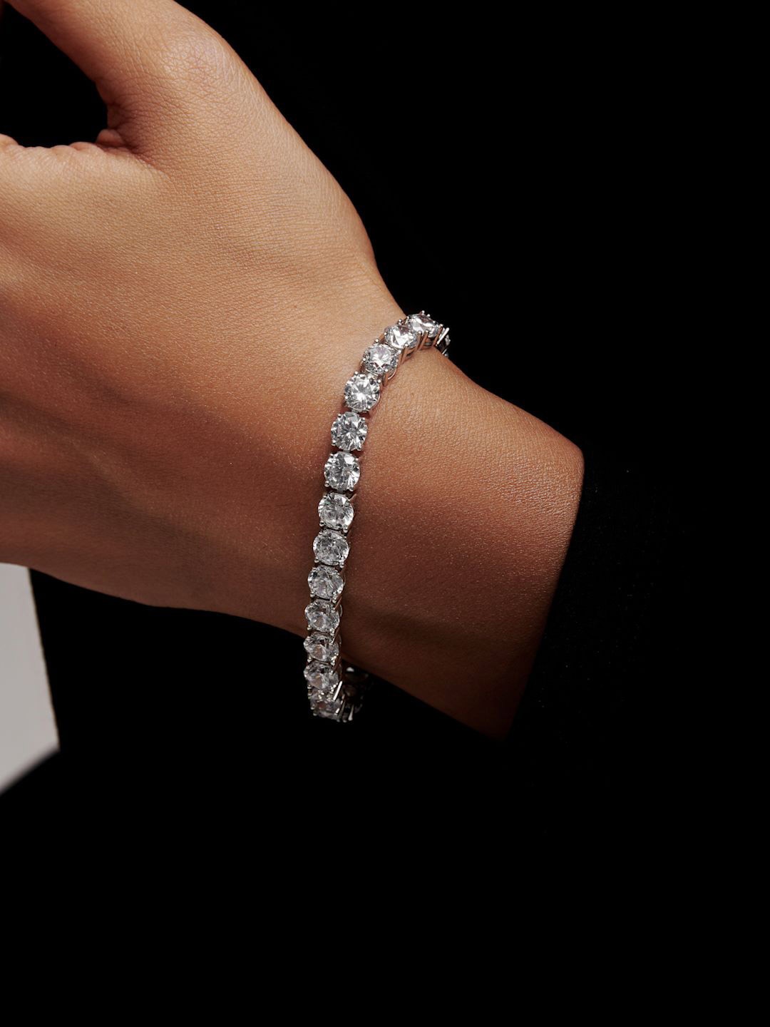 

MISS JO 925 Sterling Silver Rhodium-Plated Cubic Zirconia Cuff Bracelet