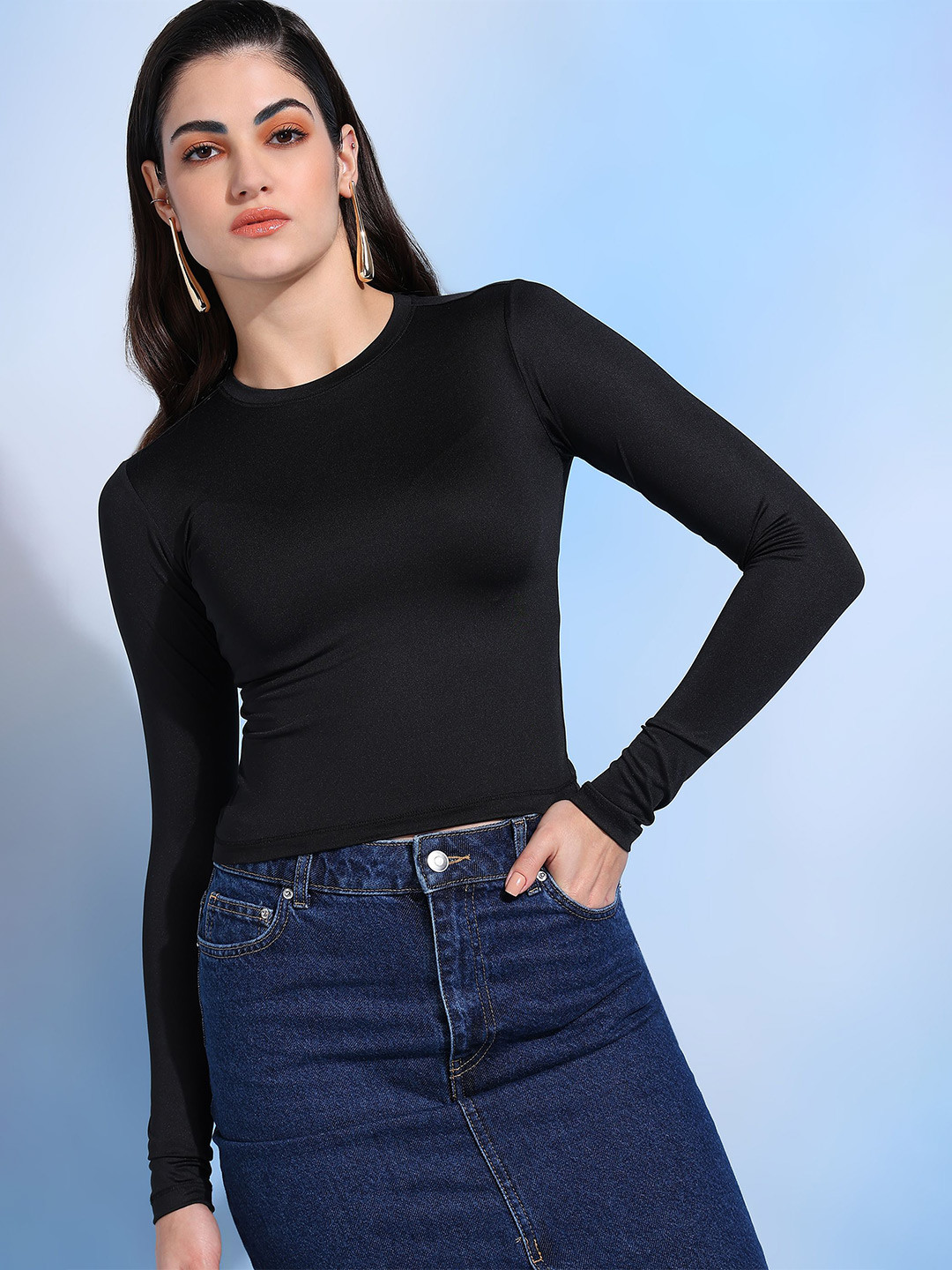 

DLOB Women Round Neck Top, Black