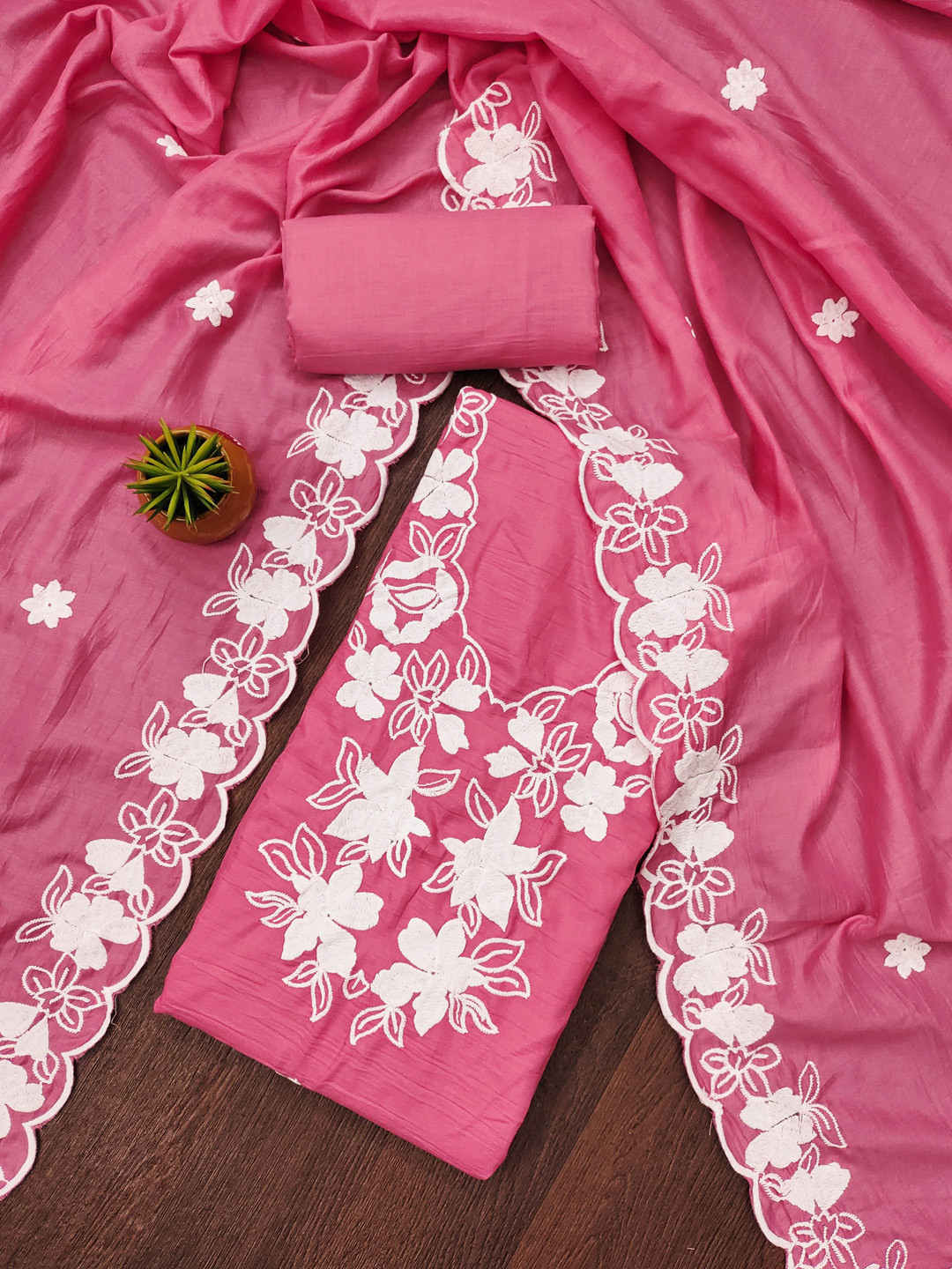 

Maroosh Embellished Thread Work Unstitched Dress Material, Pink