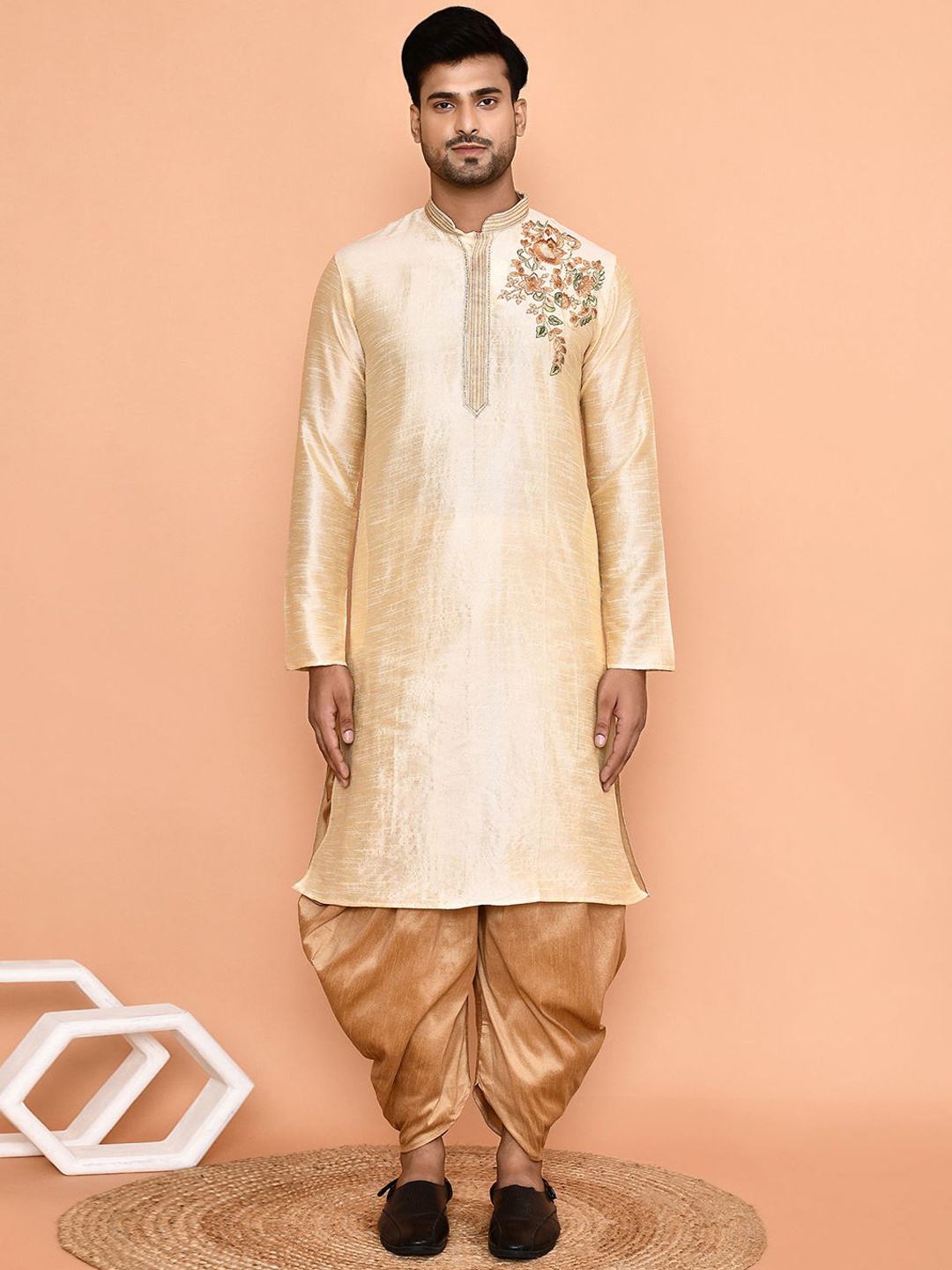 

Arihant Rai Sinha Floral Embroidered Regular Dupion Silk Kurta With Patiala, Beige