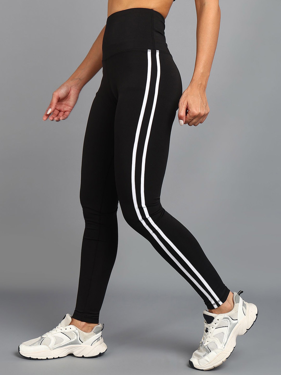 

Rock Paper Scissors Women Striped Rapid-Dry Tights, Black