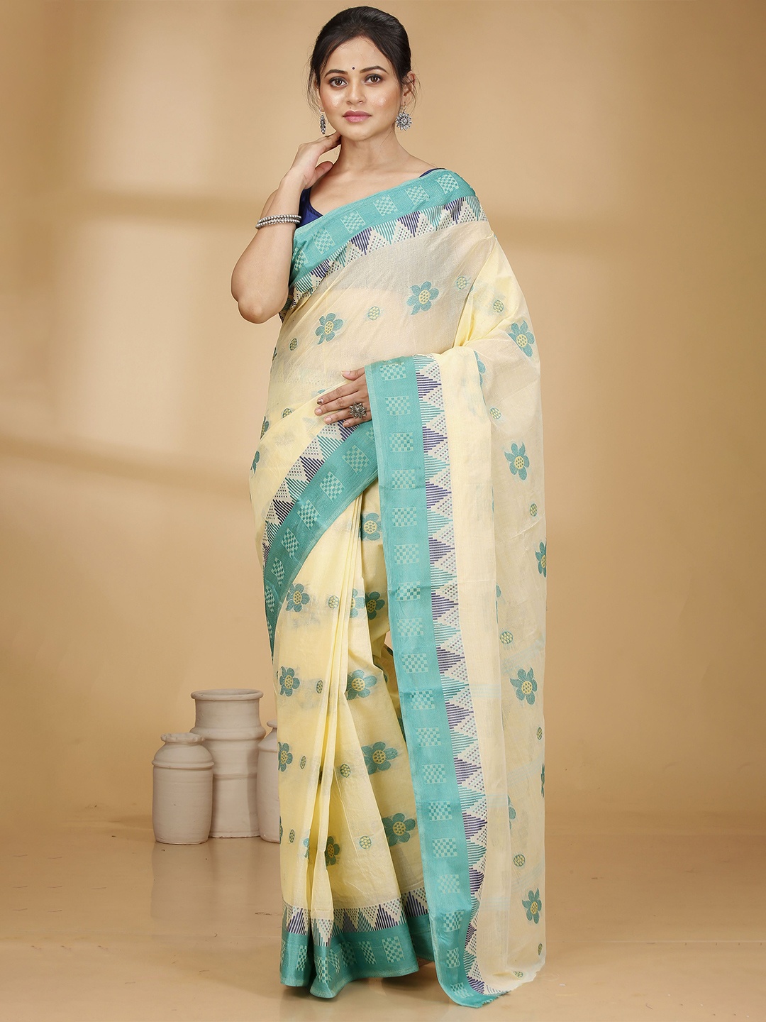 

Ruuprekha Woven Design Pure Cotton Taant Saree, Sea green