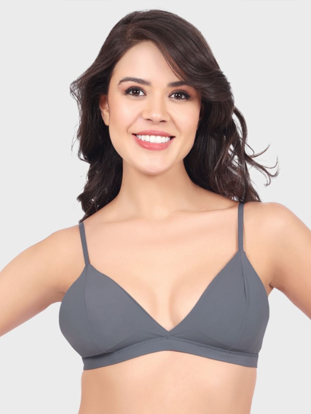 

Luella Women Seamless Wire Free Plunge Bra, Grey