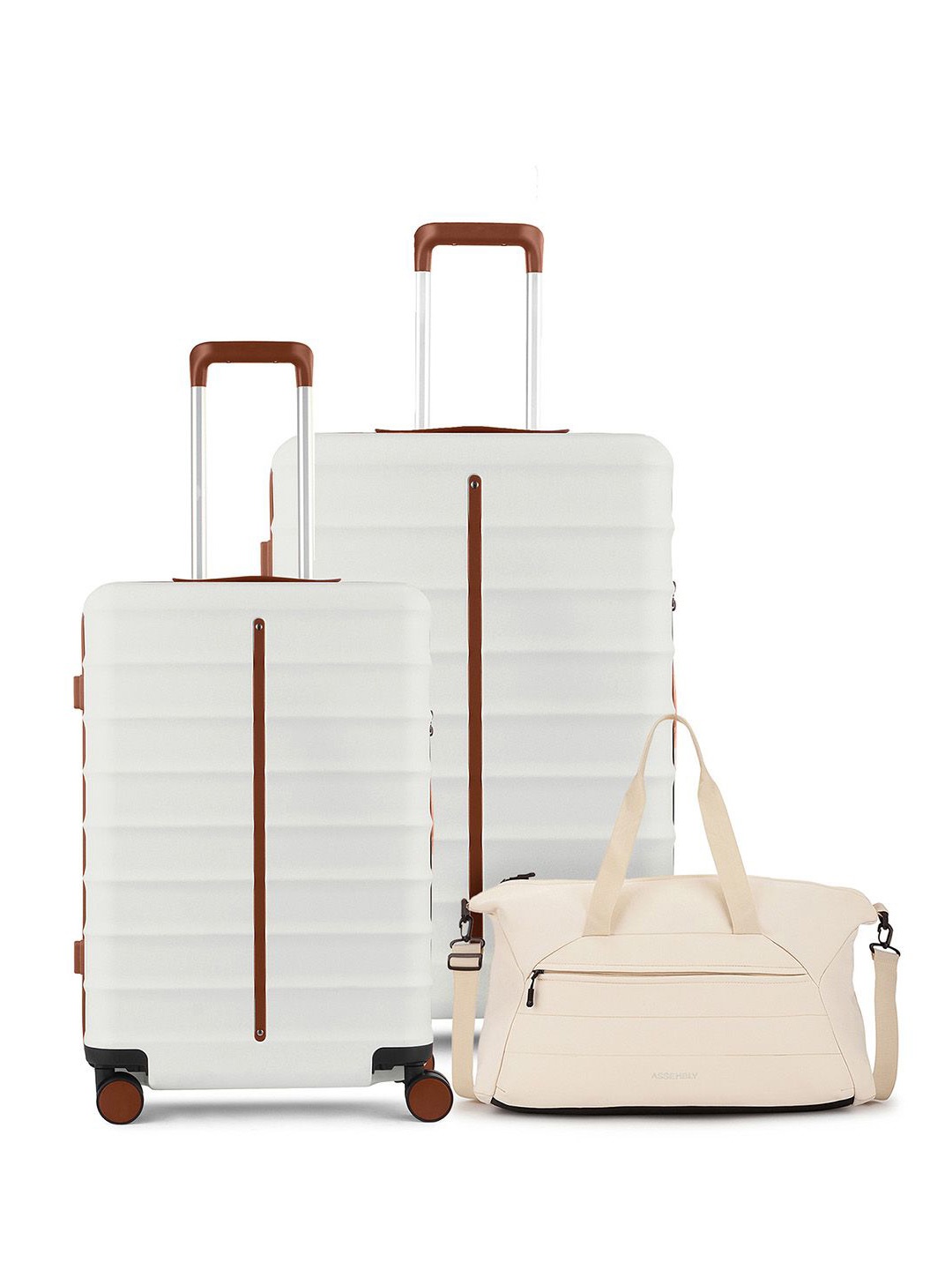 

Assembly Unisex Set Of 3 Textured Hard-Sided Trolley Suitcase & Duffle Bag, White