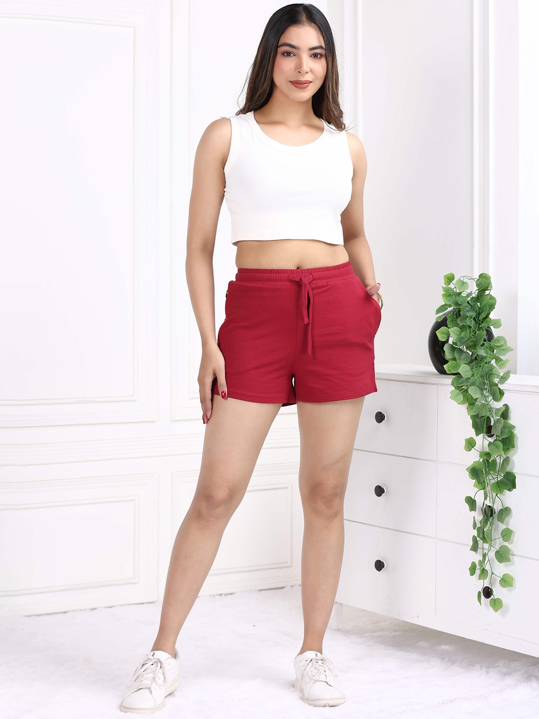 

Mlada Relaxed Fit Regular Casual Cotton Shorts with Drawstring and Pockets, Red