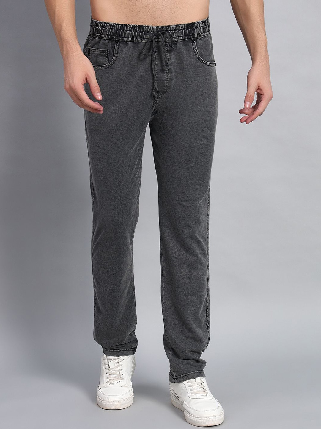 

AECK Men Mid-Rise Straight Fit Trousers, Grey