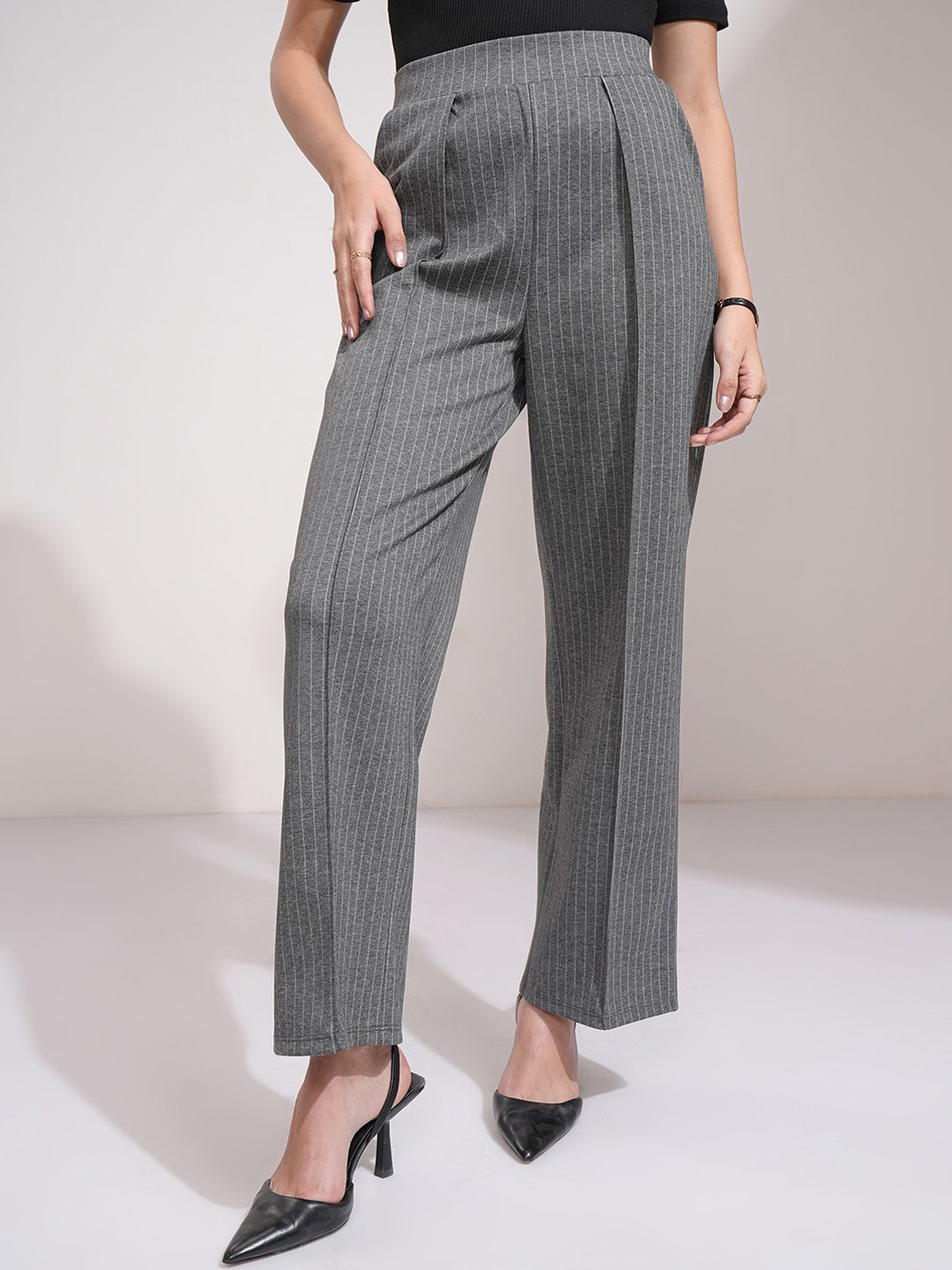 

CHIC BY TOKYO TALKIES Women Striped Straight Fit Pleated Formal Trousers, Grey