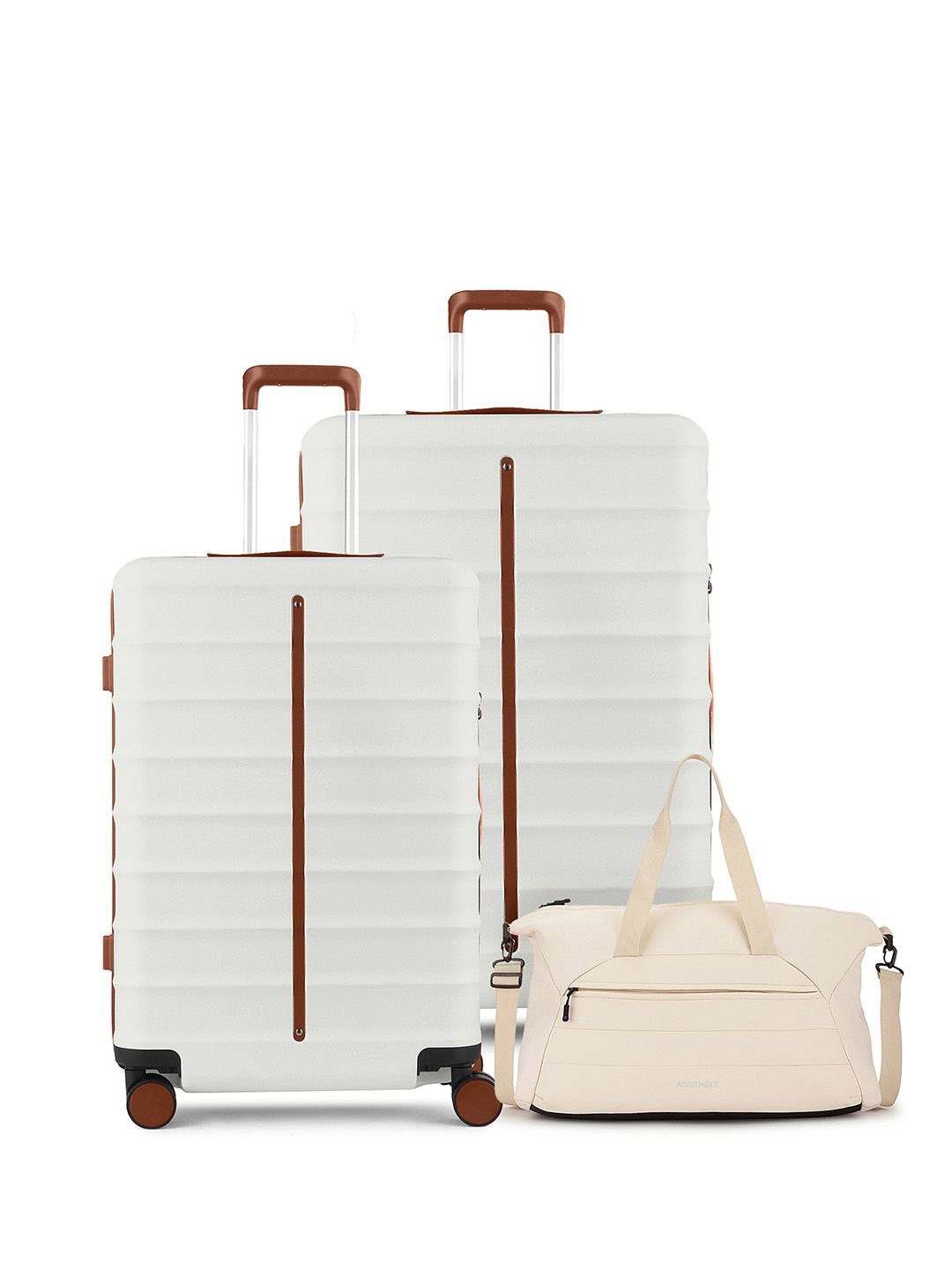 

Assembly Unisex Set Of 3 Textured Hard-Sided Trolley Bags With Duffle Bag, White