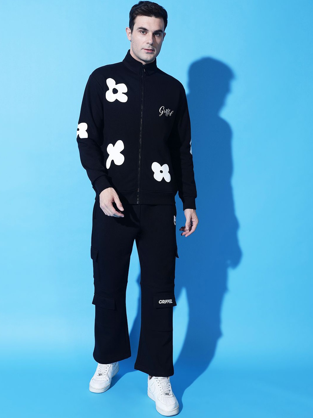 

GRIFFEL Men Printed Long Sleeves Tracksuits, Black