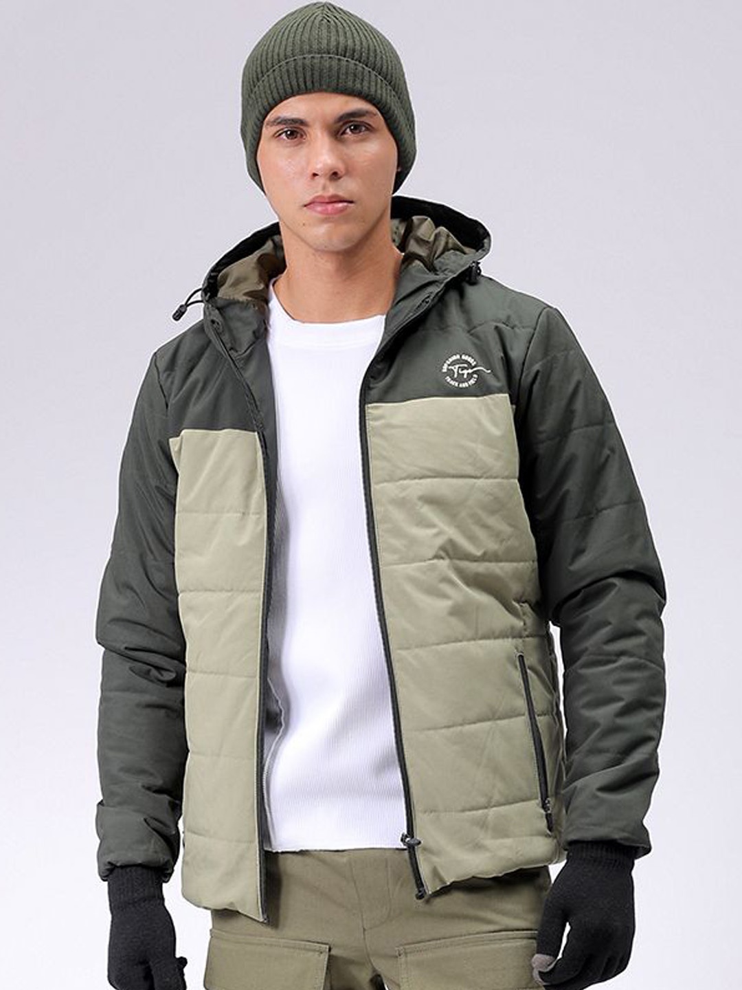 

The Indian Garage Co Men Hooded Colourblocked Slim Fit Puffer Jacket, Green