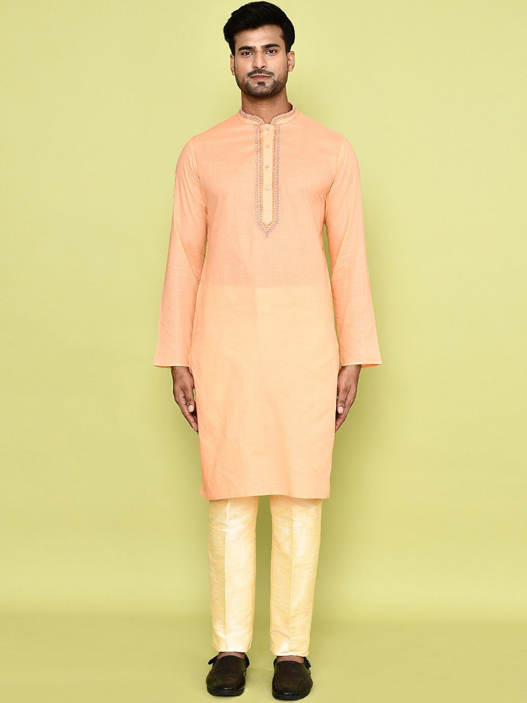 

Arihant Rai Sinha Mandarin Collar Regular Thread Work Pure Cotton Kurta With Pyjama, Peach