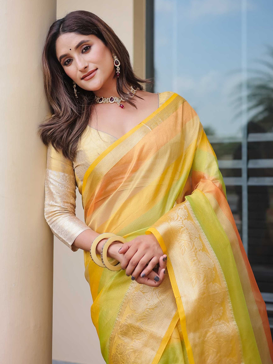 

Kandora Woven Design Zari Pure Silk Banarasi Saree, Yellow