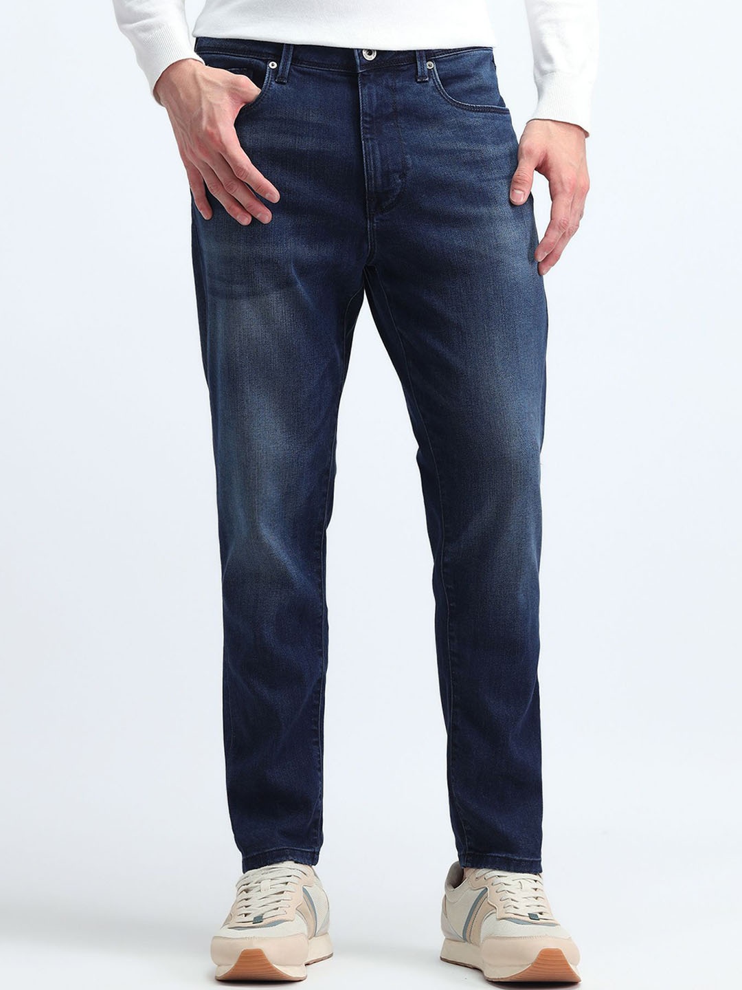 

Flying Machine Men Classic Relaxed Fit Heavy Fade Mid Rise Jeans, Blue