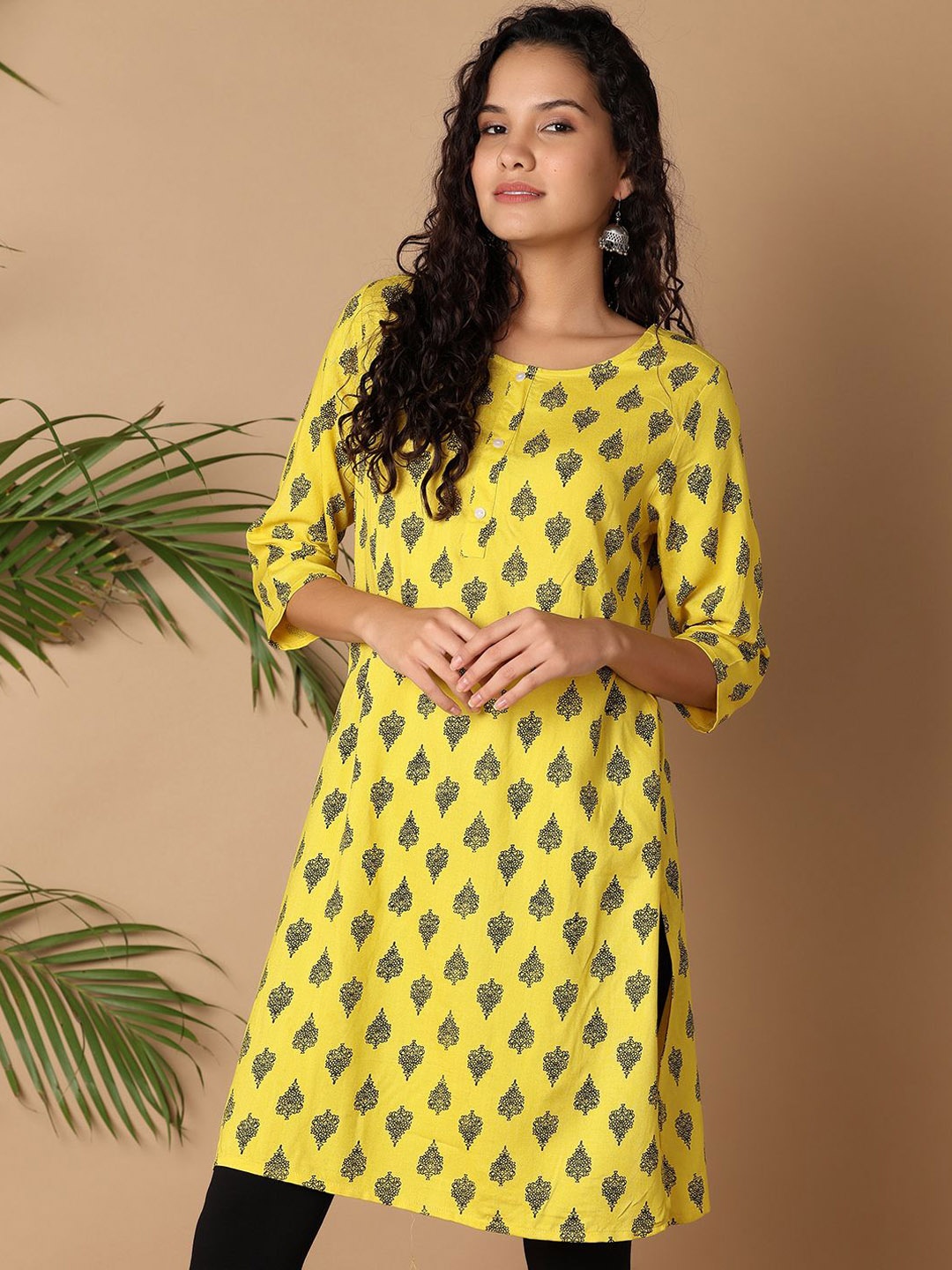 

V-Mart Floral Printed Straight Kurta, Mustard