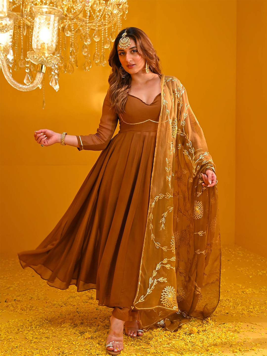 

Bunaai Gotta Patti Georgette Empire Anarkali Kurta With Trouser & Dupatta, Brown