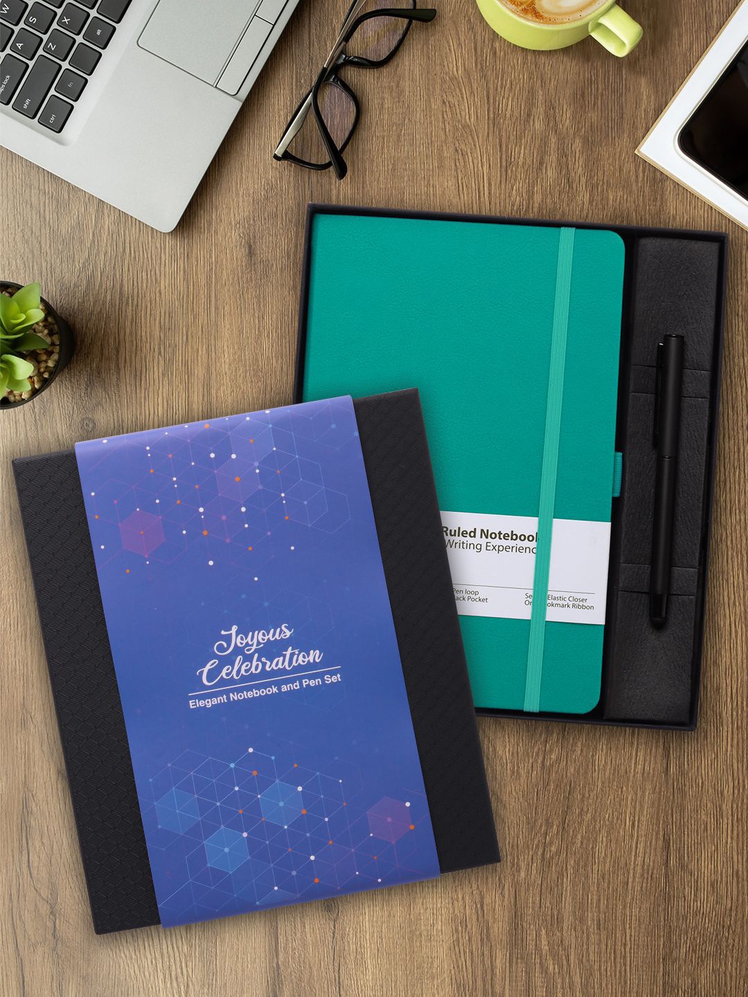 

Doodle A5 Notebook & Pen Gift Set, Turquoise blue