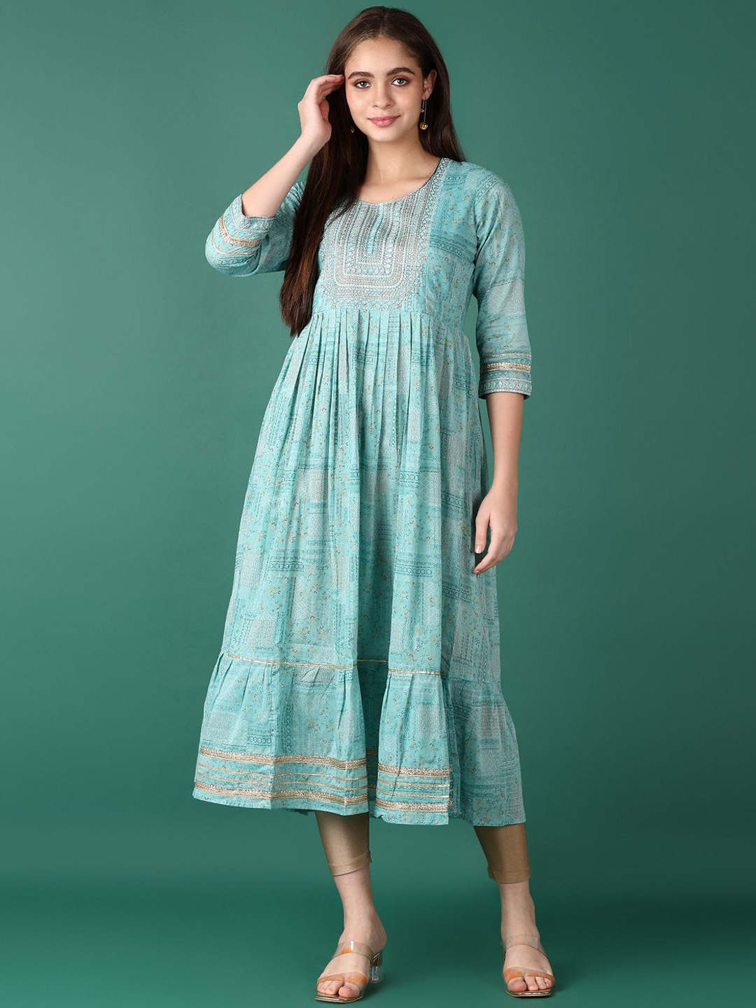 

V-Mart Geometric Printed Sequinned Tiered Anarkali Cotton Kurta, Green