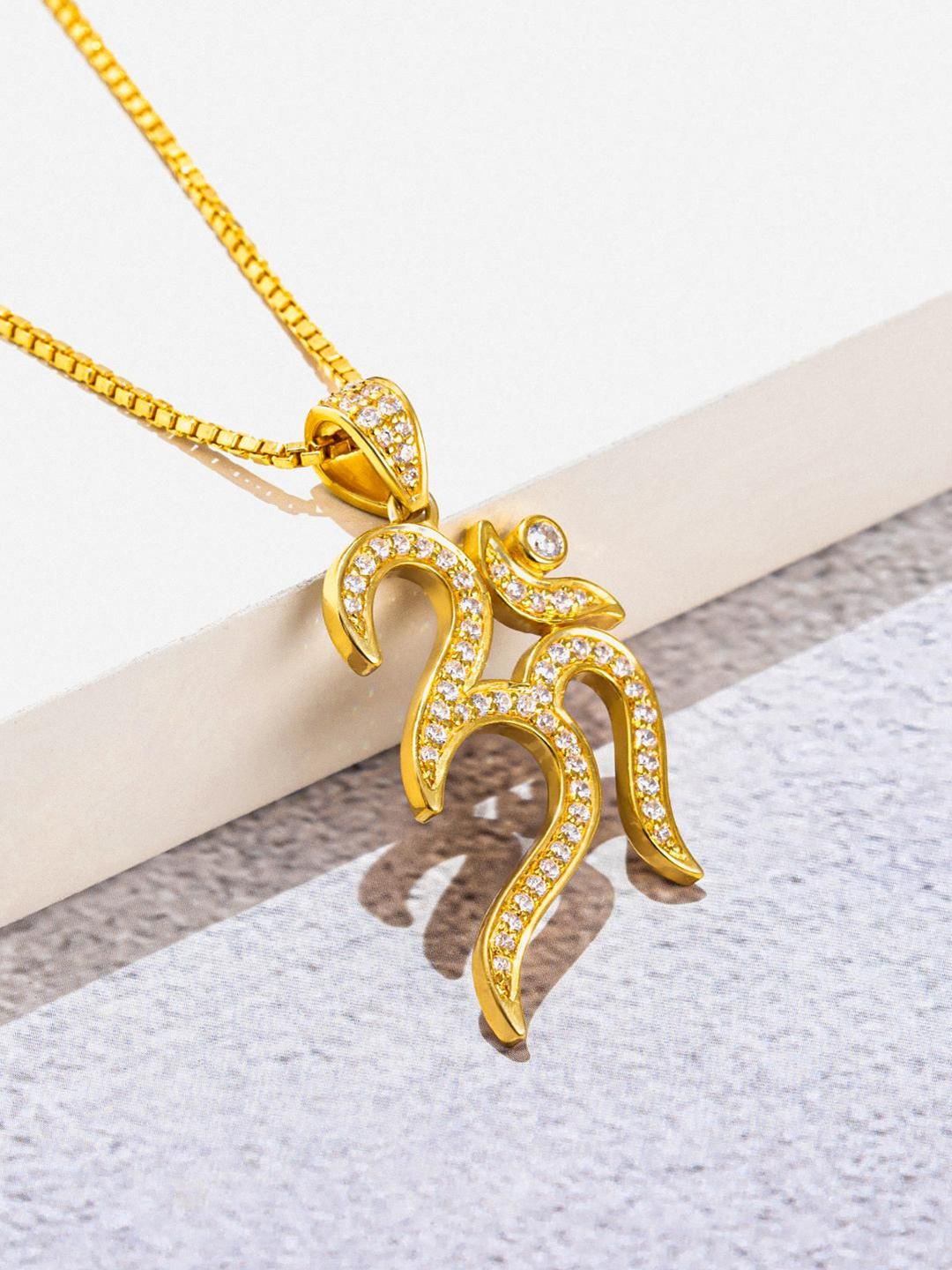 

ORIONZ Contemporary Pendants, Yellow