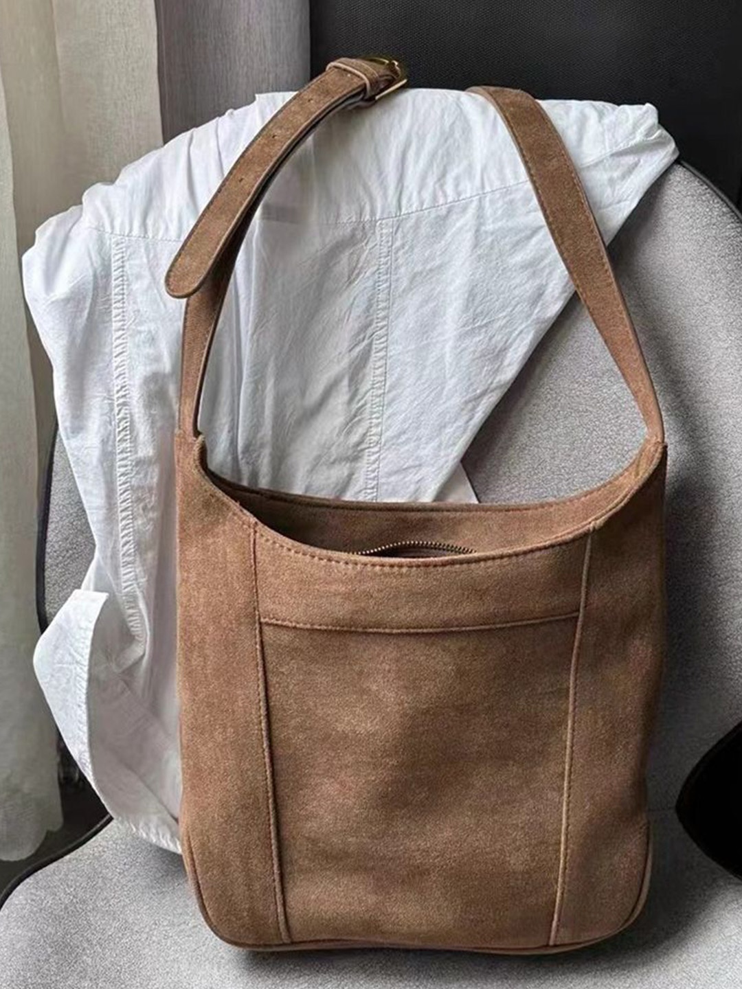 

StyleCast x Revolte Women Solid Structured Tote Bag, Brown