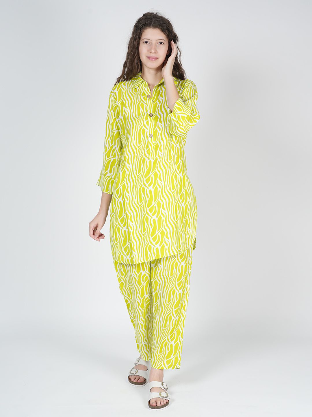 

Jandir Fashion Printed Tunic With Trousers Co-Ords, Lime green
