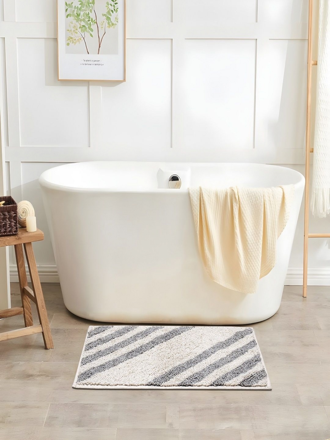 

CAZIMO Grey & White Striped Pure Cotton Bath Rug