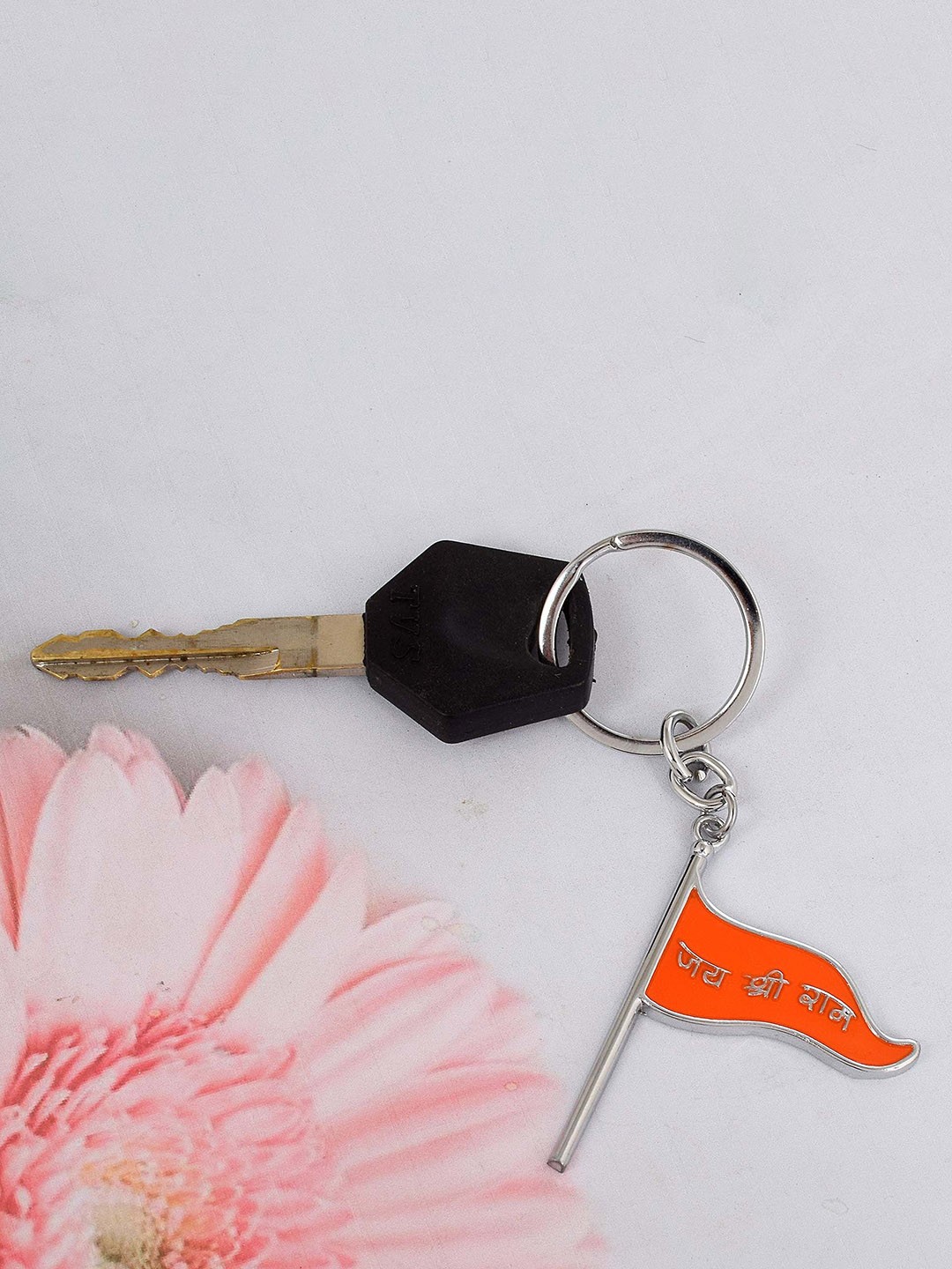 

MEMOIR Unisex Stainless Steel Jai Shri Ram Flag Keychain, Orange