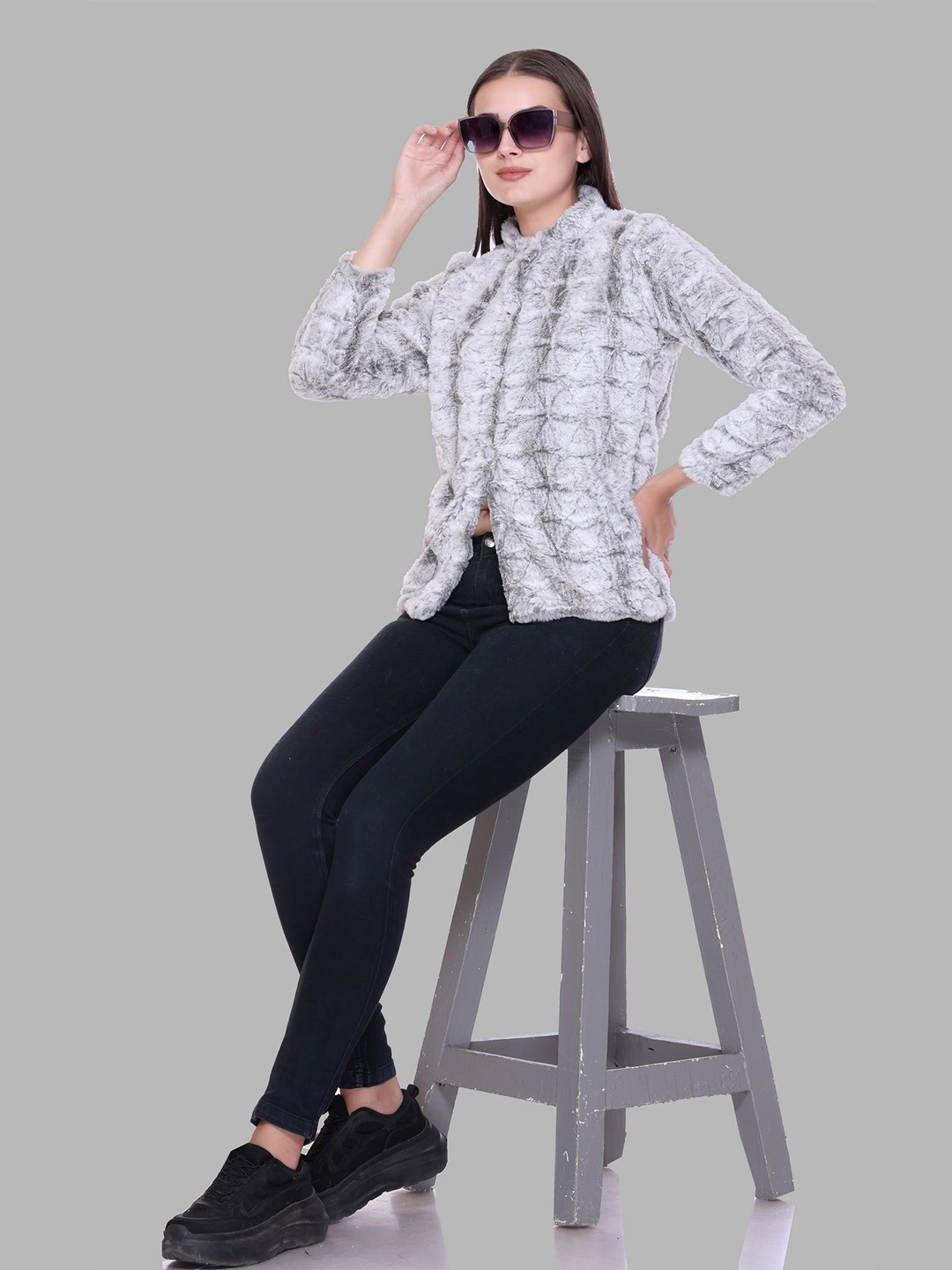 

Gouri Women Woollen Long Sleeves Round neck Button Closure Front open Cardigan Sweaters, Grey