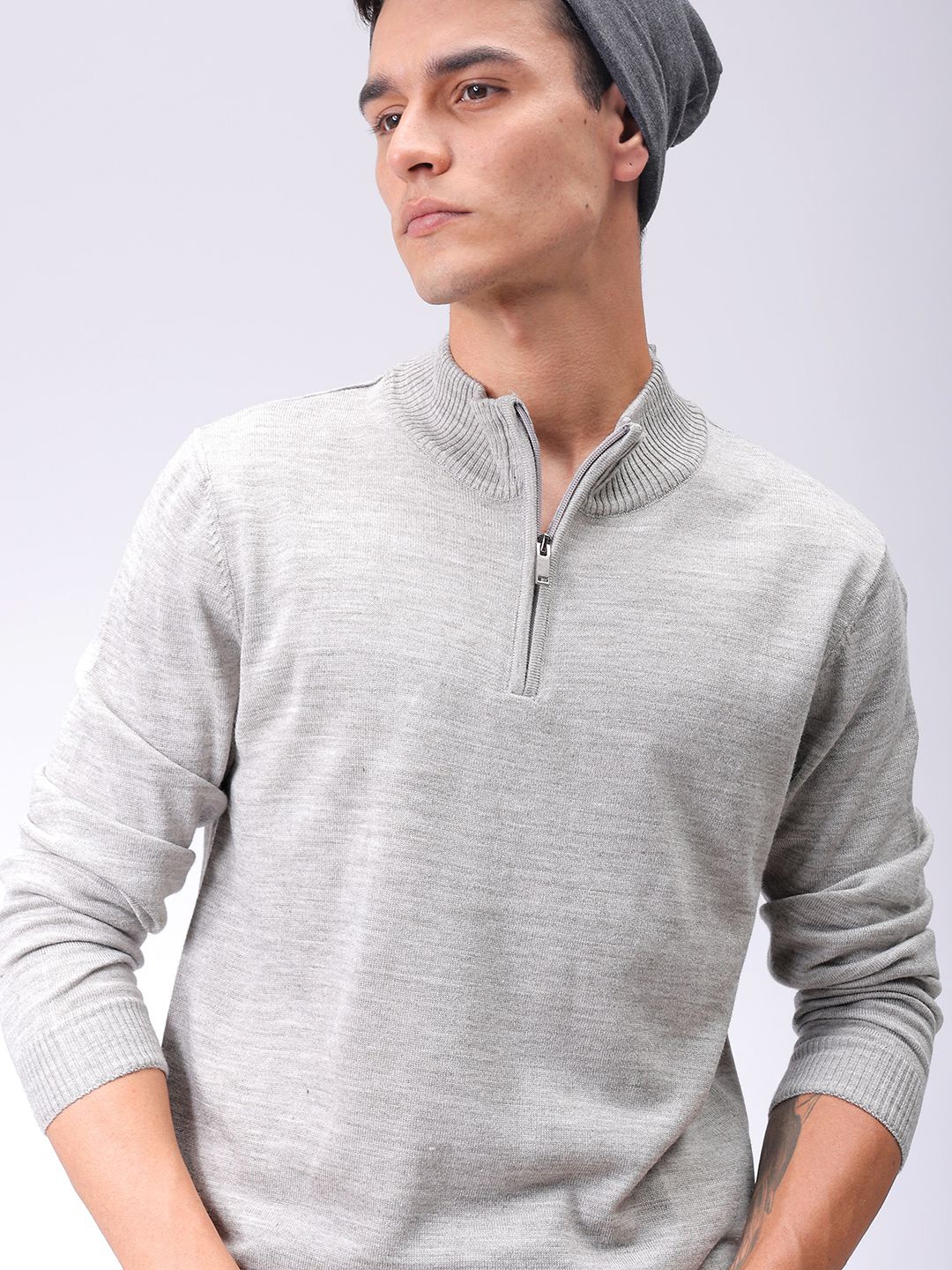 

The Indian Garage Co Men Solid Turtle Neck Sweater, Grey