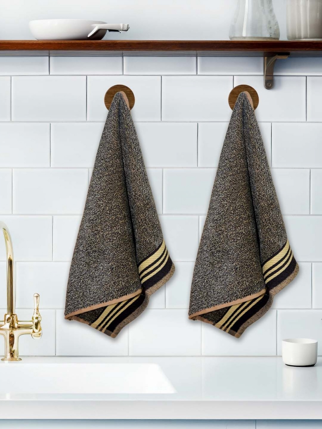 

Athom Living Set Of 2 Maroon 110 GSM Cotton Hand Towel