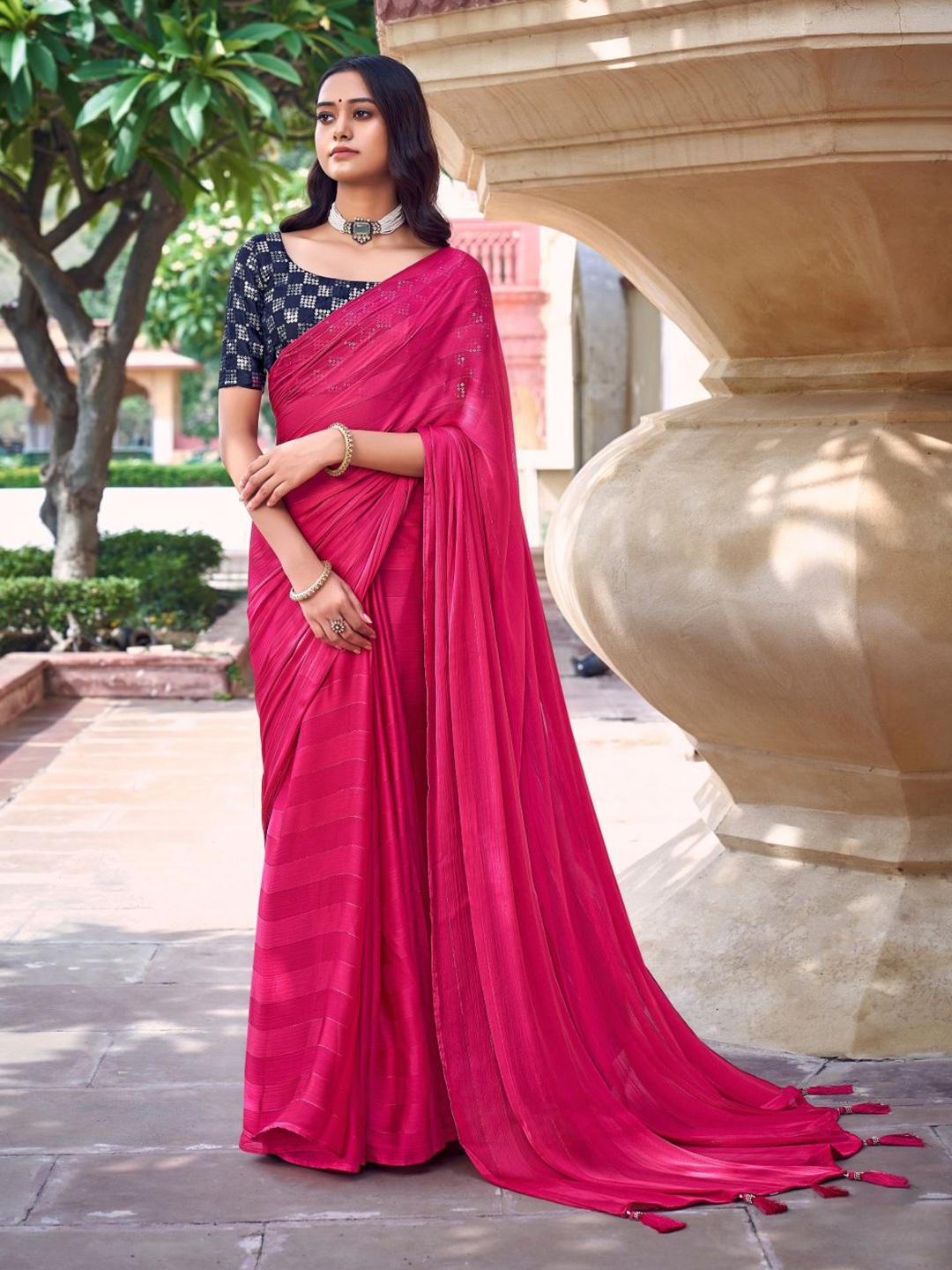 

MAHALASA Striped Saree, Pink