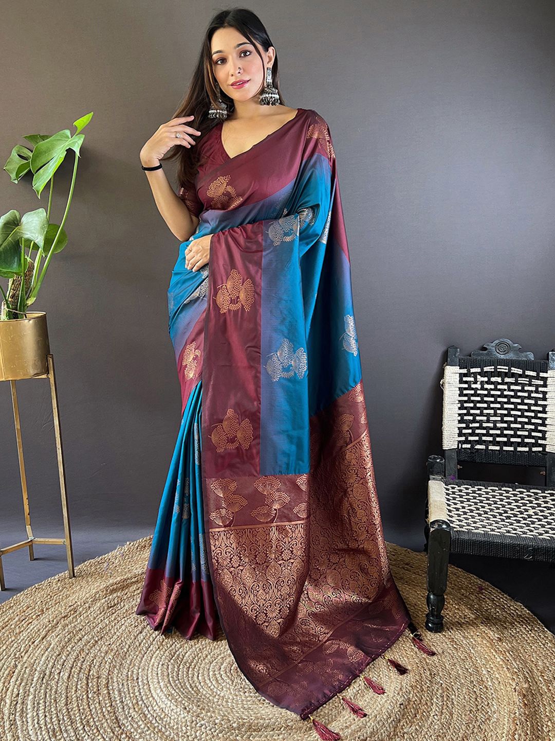 

Mitera Woven Design Zari Designer Saree With Unstitched Blouse Piece, Blue