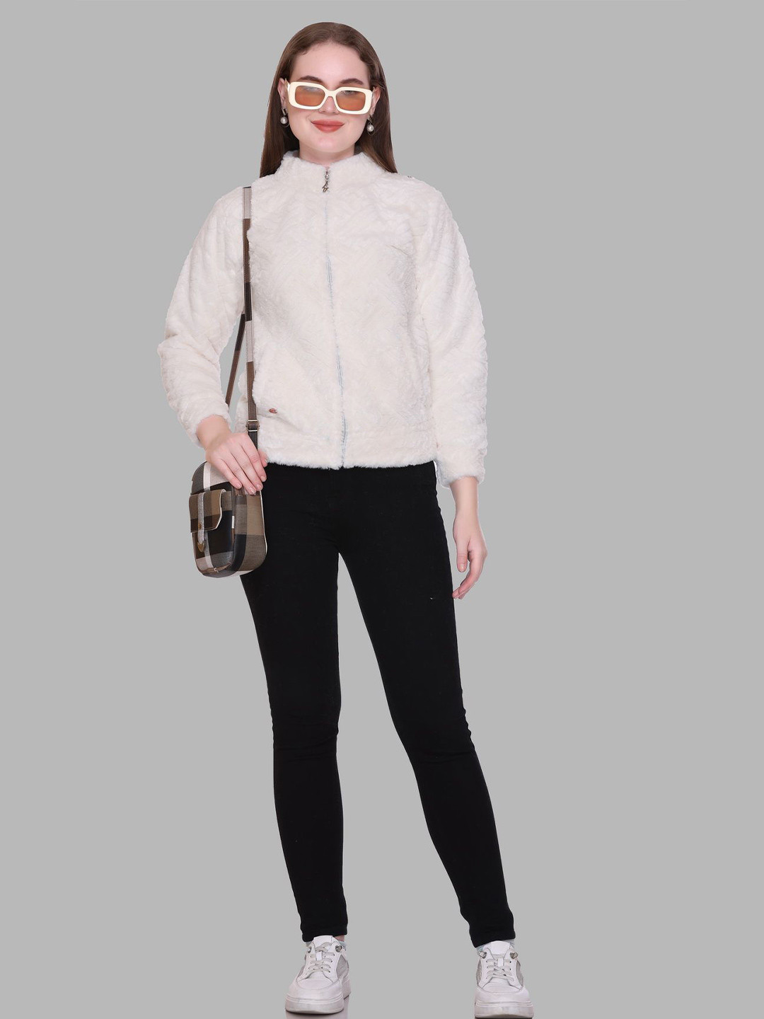 

Pink Marie Women Woollen Self Design Mock Collar Fur Zipper Front-Open Sweatshirt, Beige