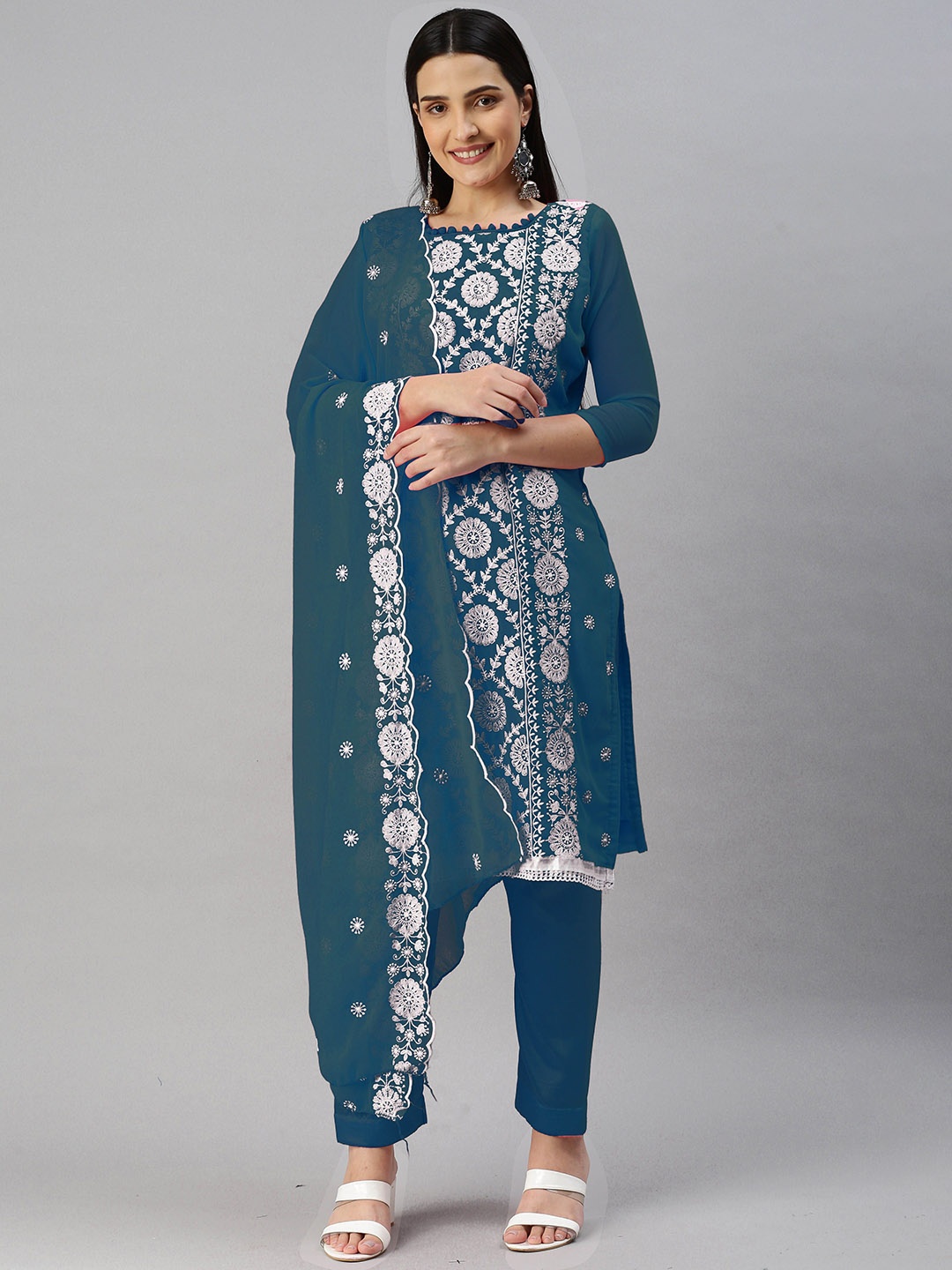 

Maroosh Embroidered Unstitched Dress Material, Turquoise blue