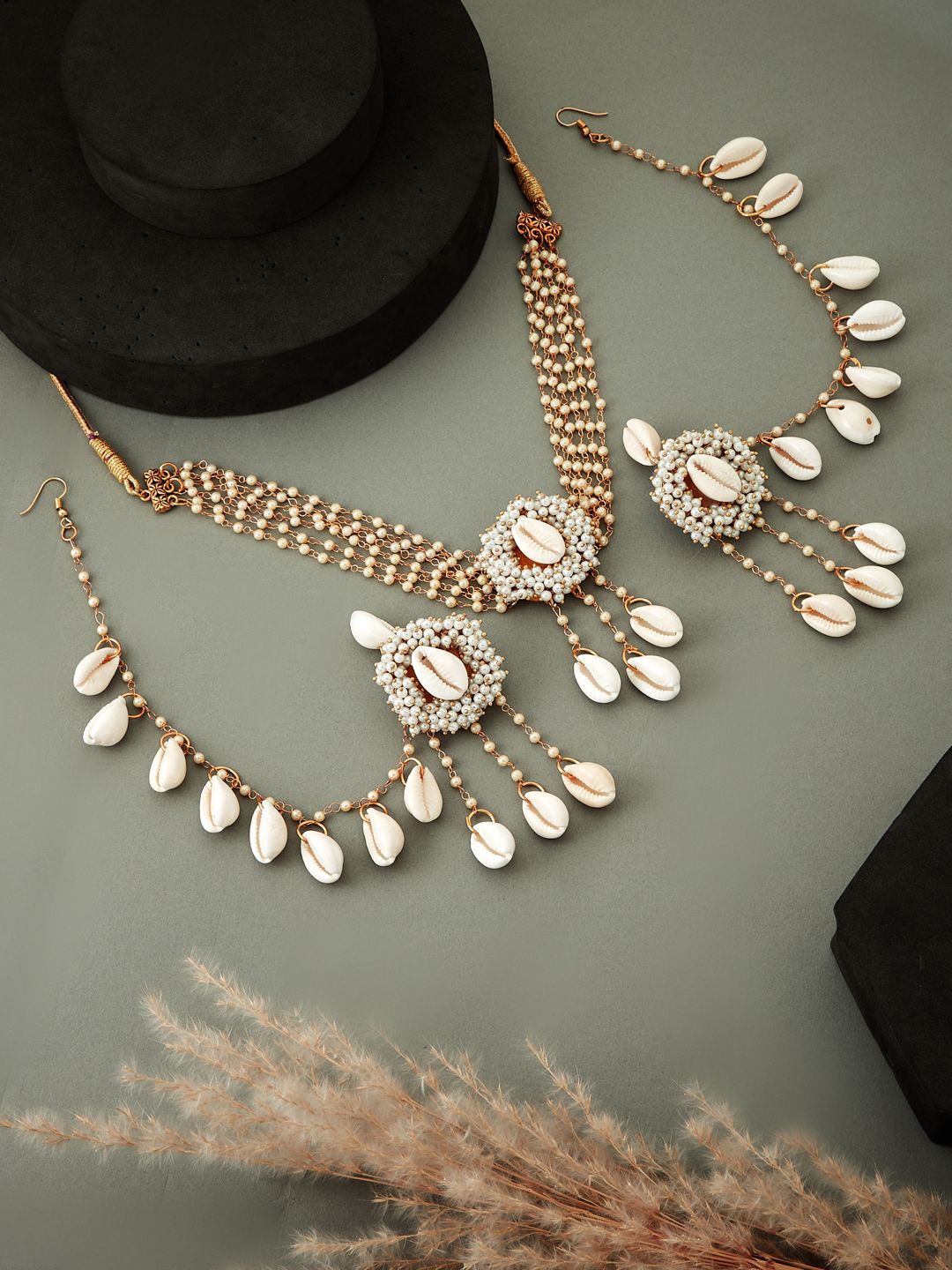

ATIBELLE Gold-Plated Stone-Studded Jewellery Set