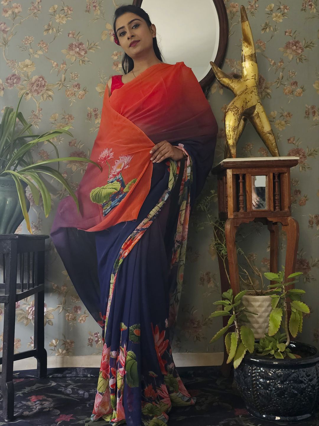 

BBG Royals Floral Printed Pure Chiffon Saree, Navy blue