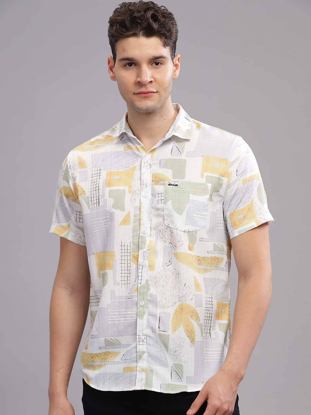 

HOUSE OF MAHNOTS Men Classic Spread Collar Abstract Printed Casual Shirt, Off white